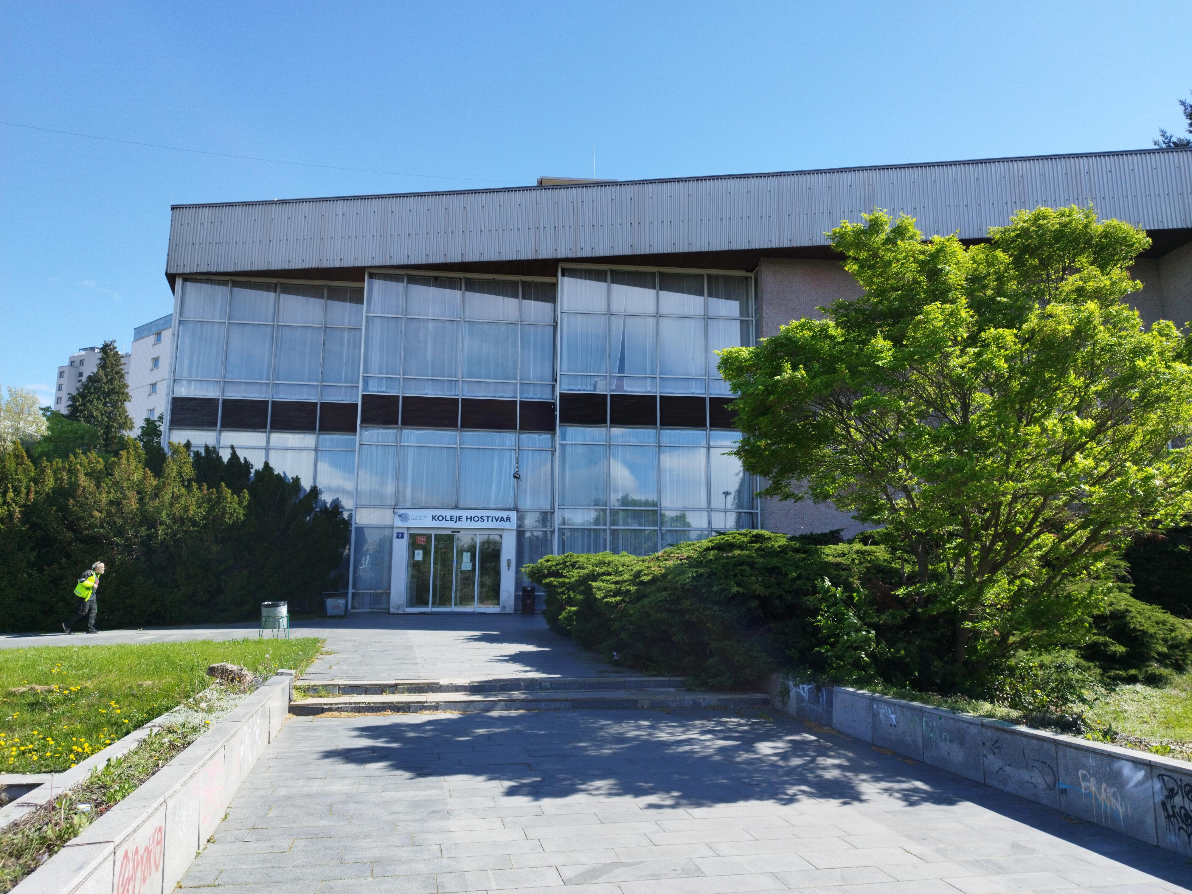 Menza Hostivař - Univerzita Karlova