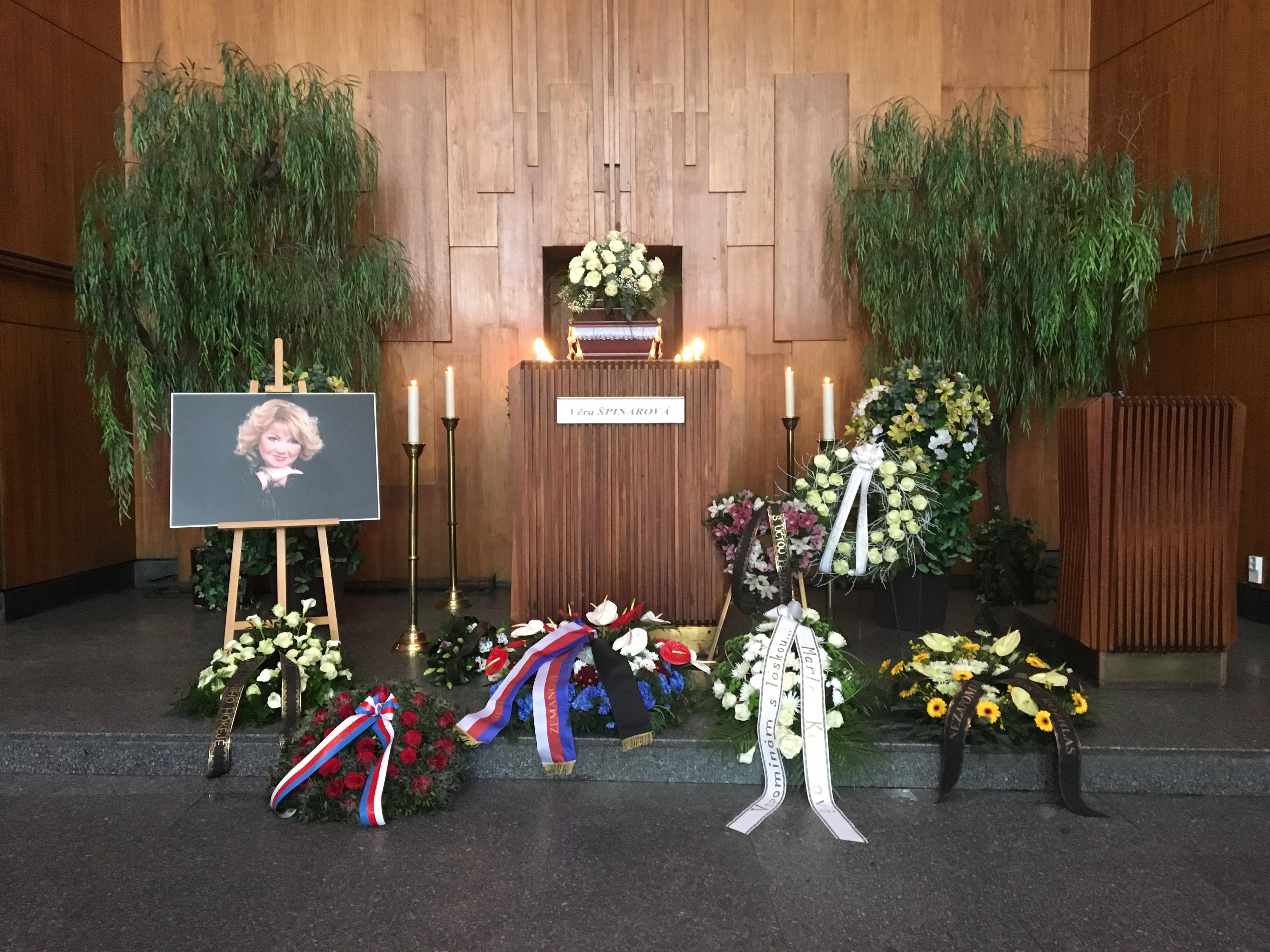 Vítězslav Dernický pohřební ústav CHARITAS foto 5