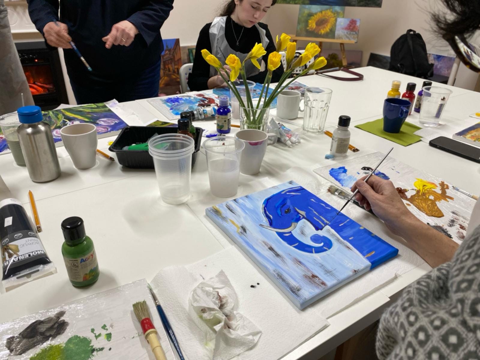 Atelier Černý Most - výtvarné workshopy pro radost foto 4