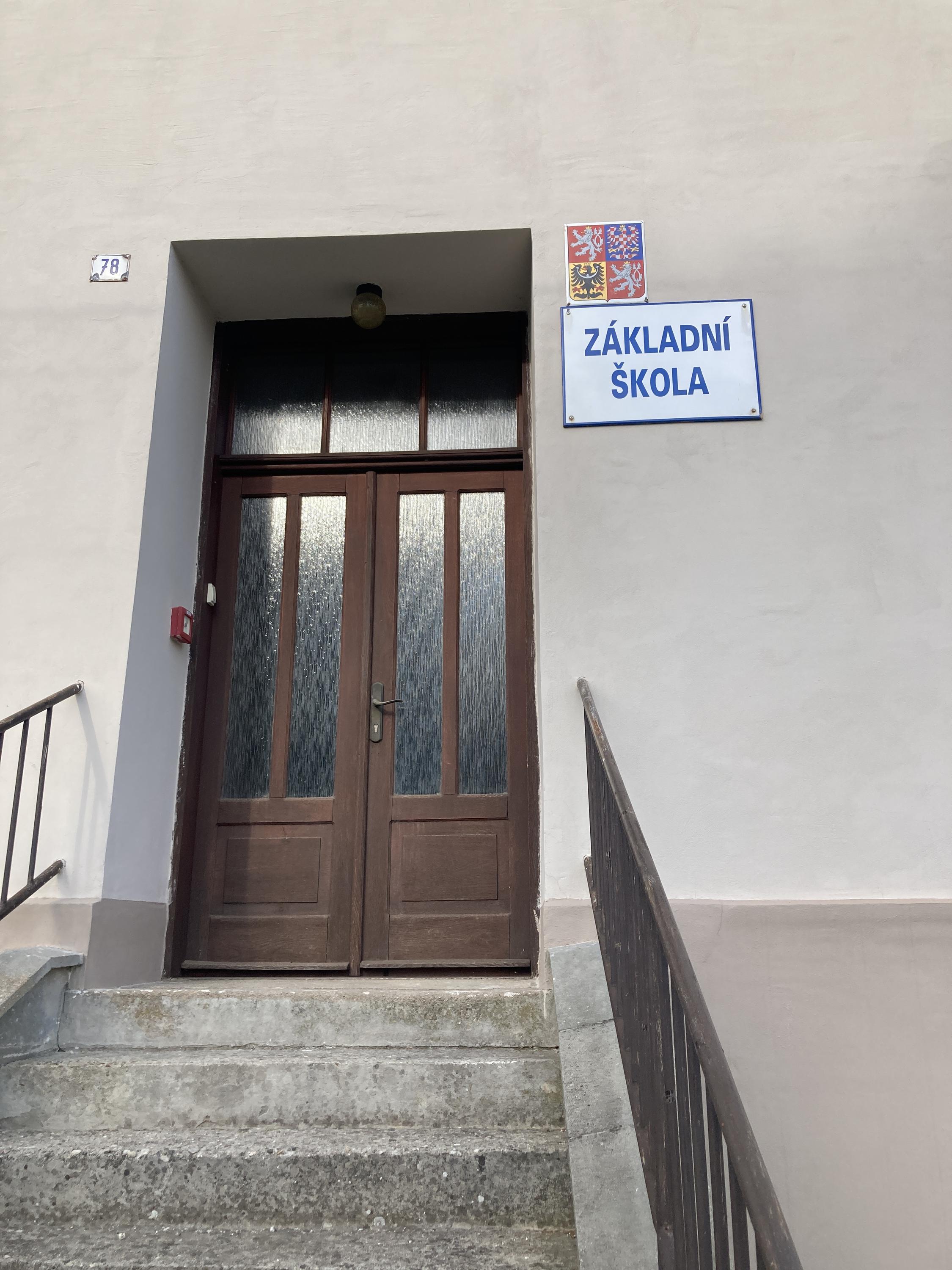 Základní škola a Mateřská škola Sazovice foto 4