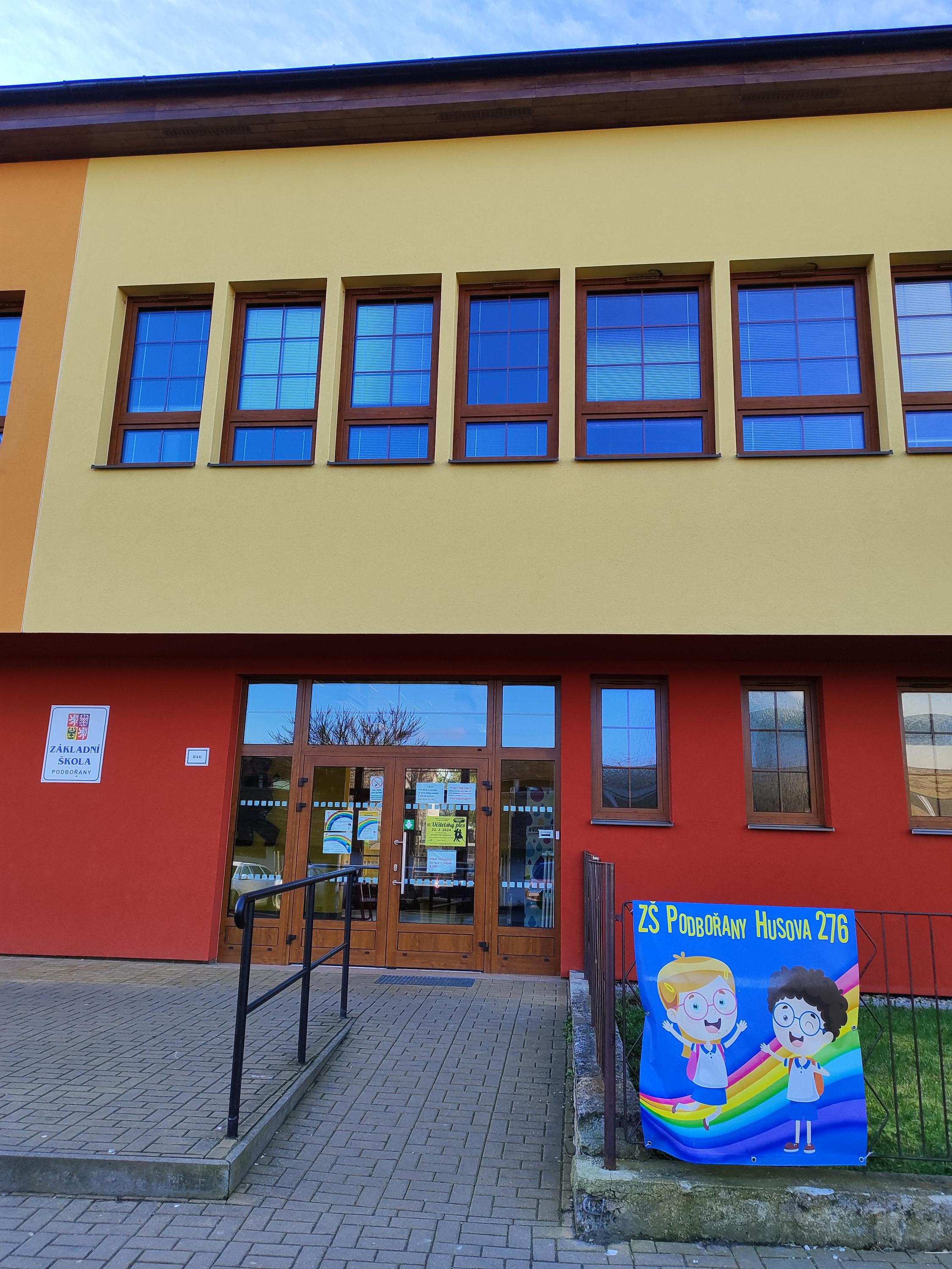 ZŠ Podbořany, Husova foto 5