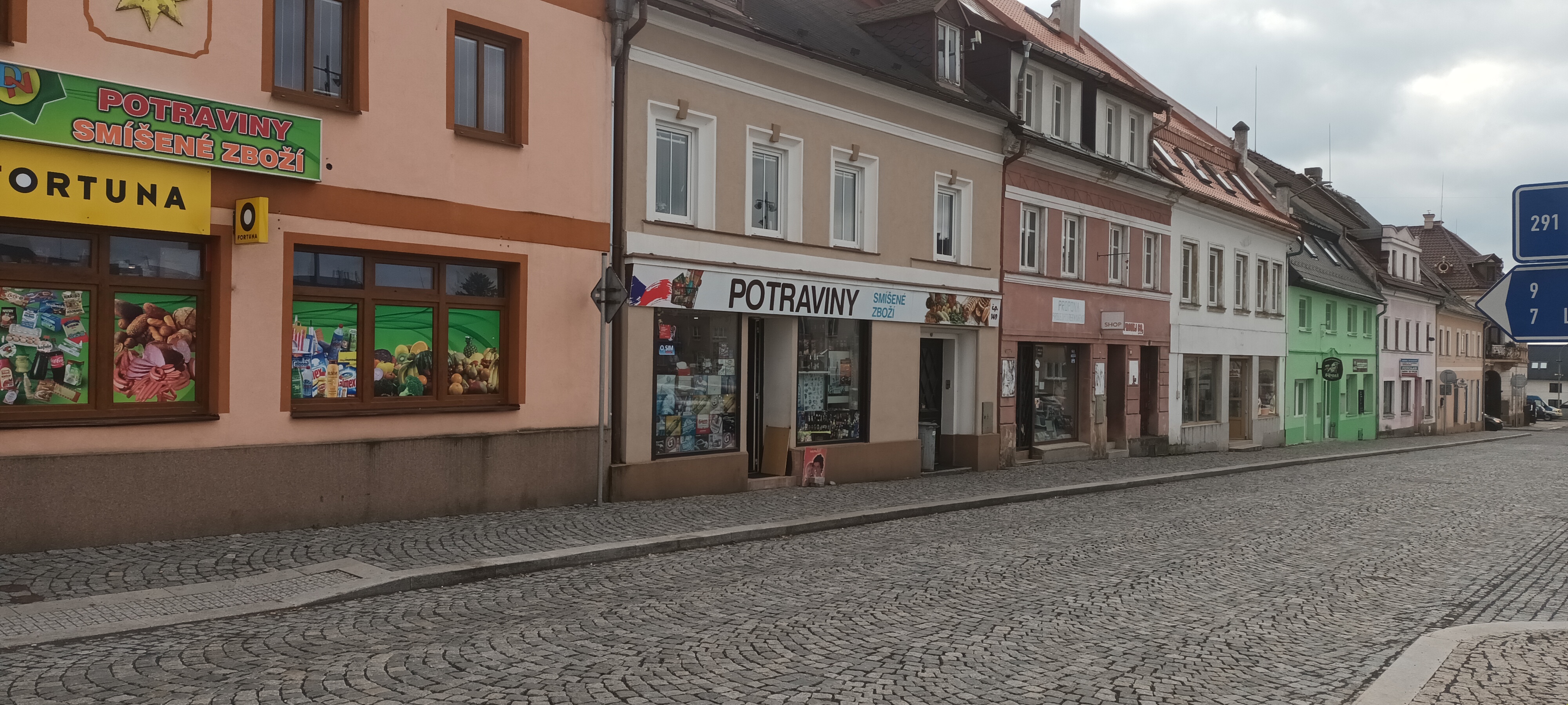 Potraviny Mírové náměstí foto 2