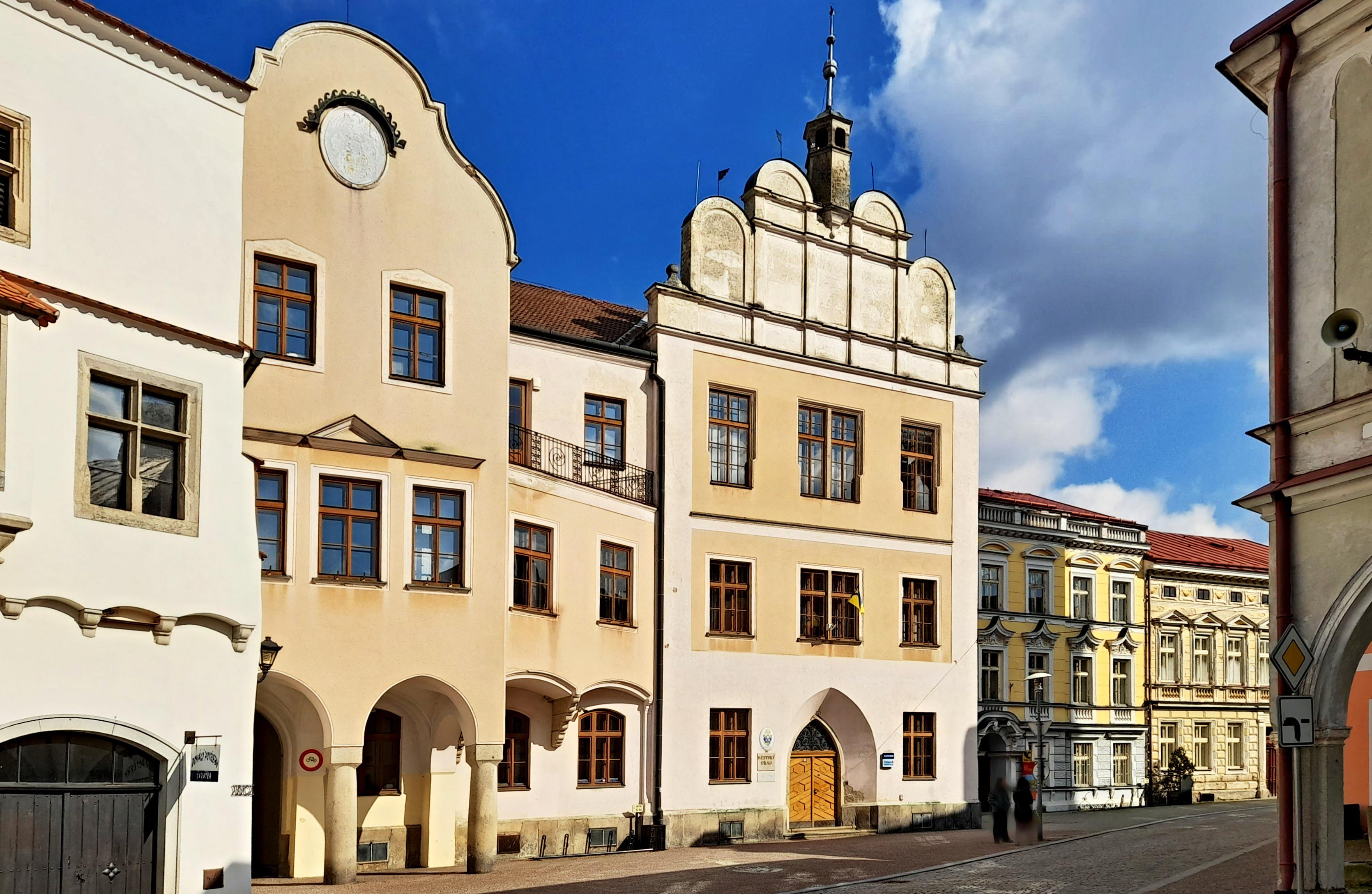 Slavonice - městský úřad foto 5
