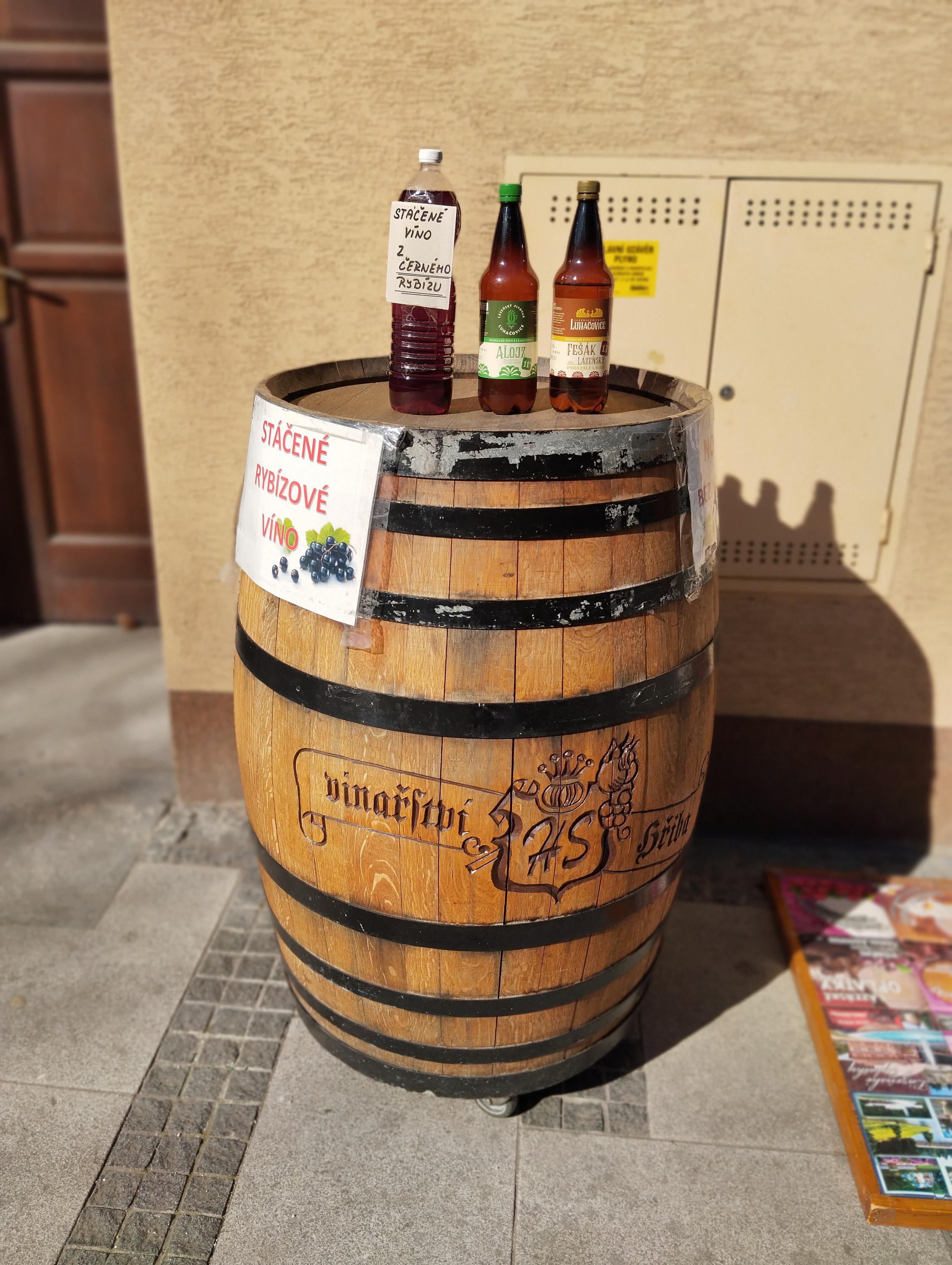 Lázeňská a Dárková Vinotéka foto 4