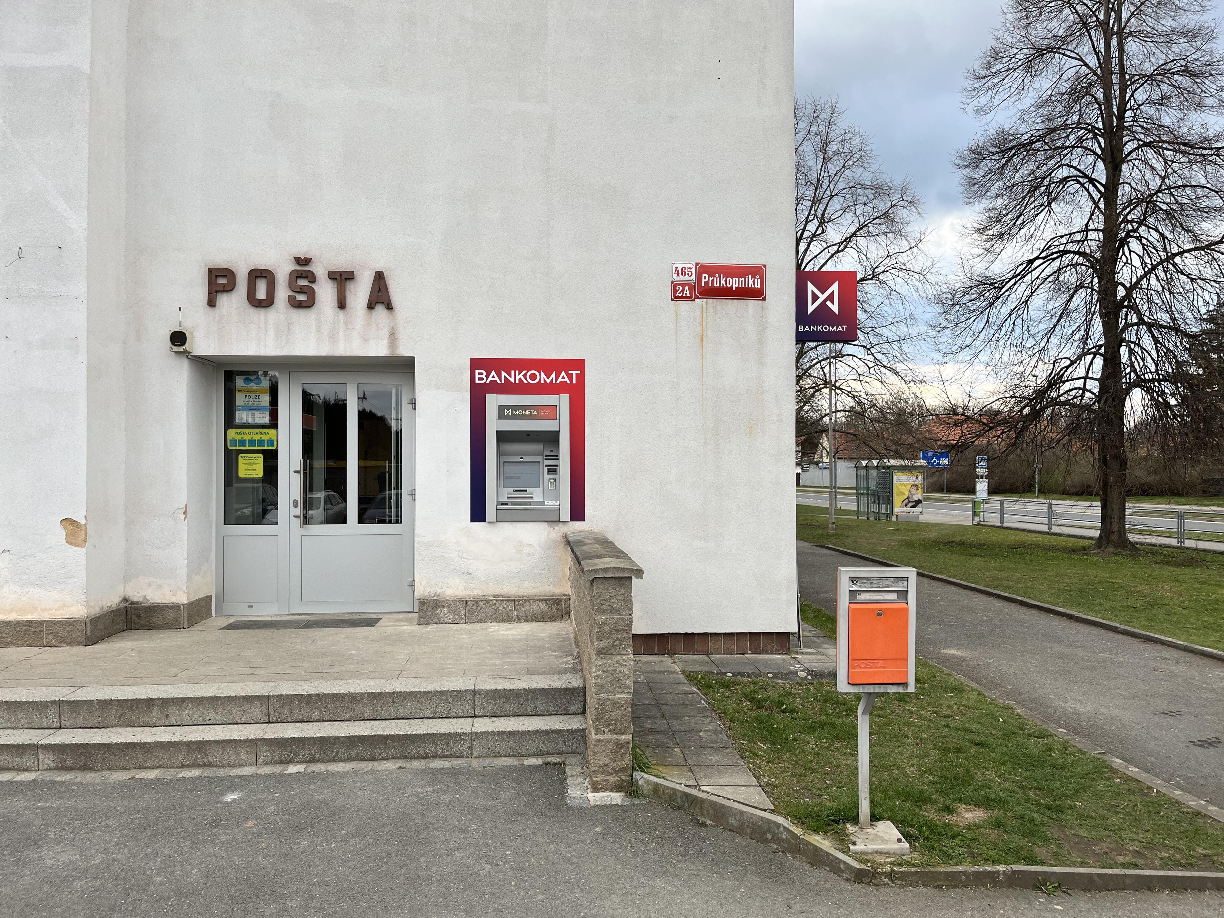 Bankomat MONETA Money Bank foto 2