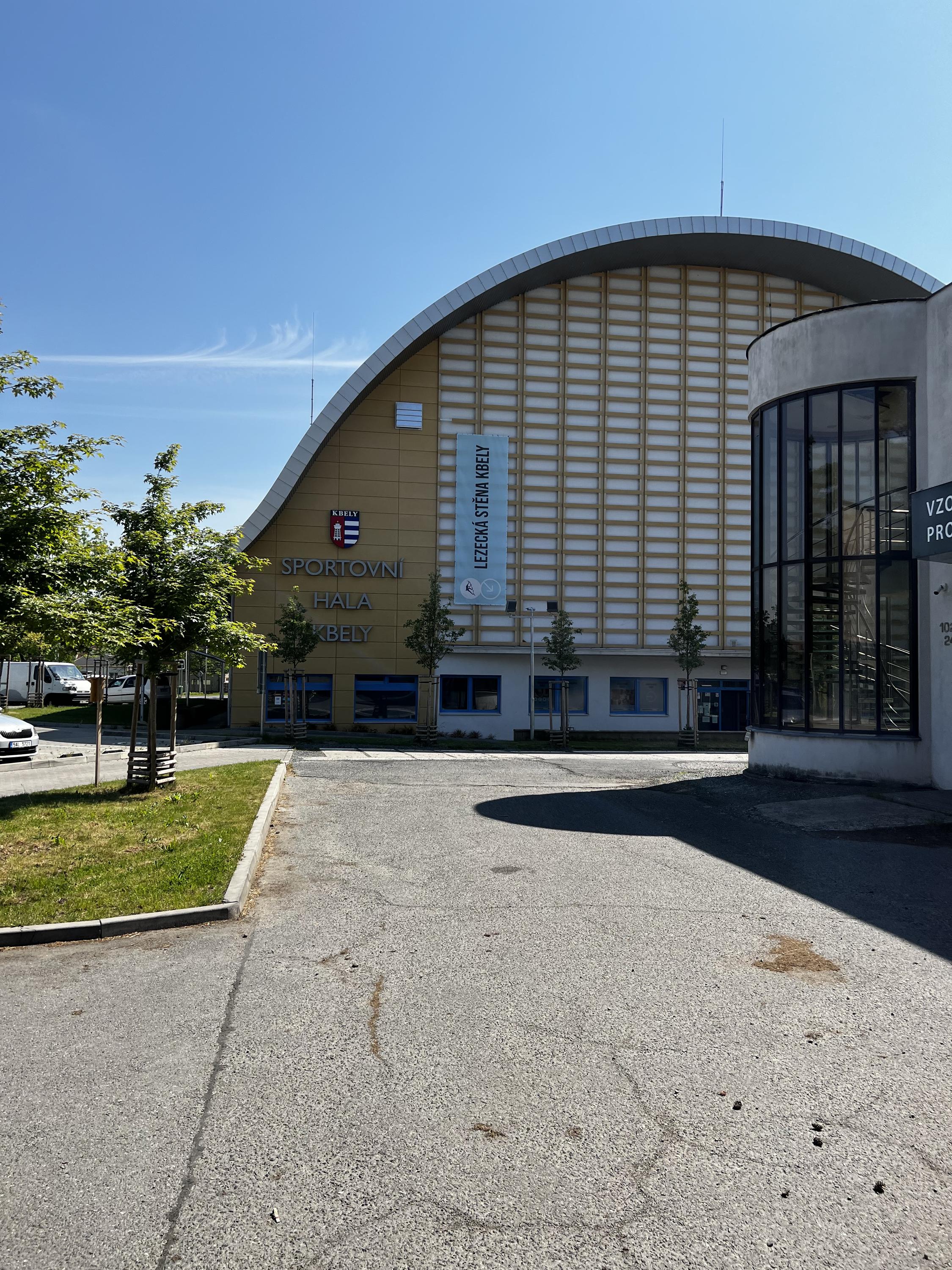 Sportovní hala Kbely foto 4