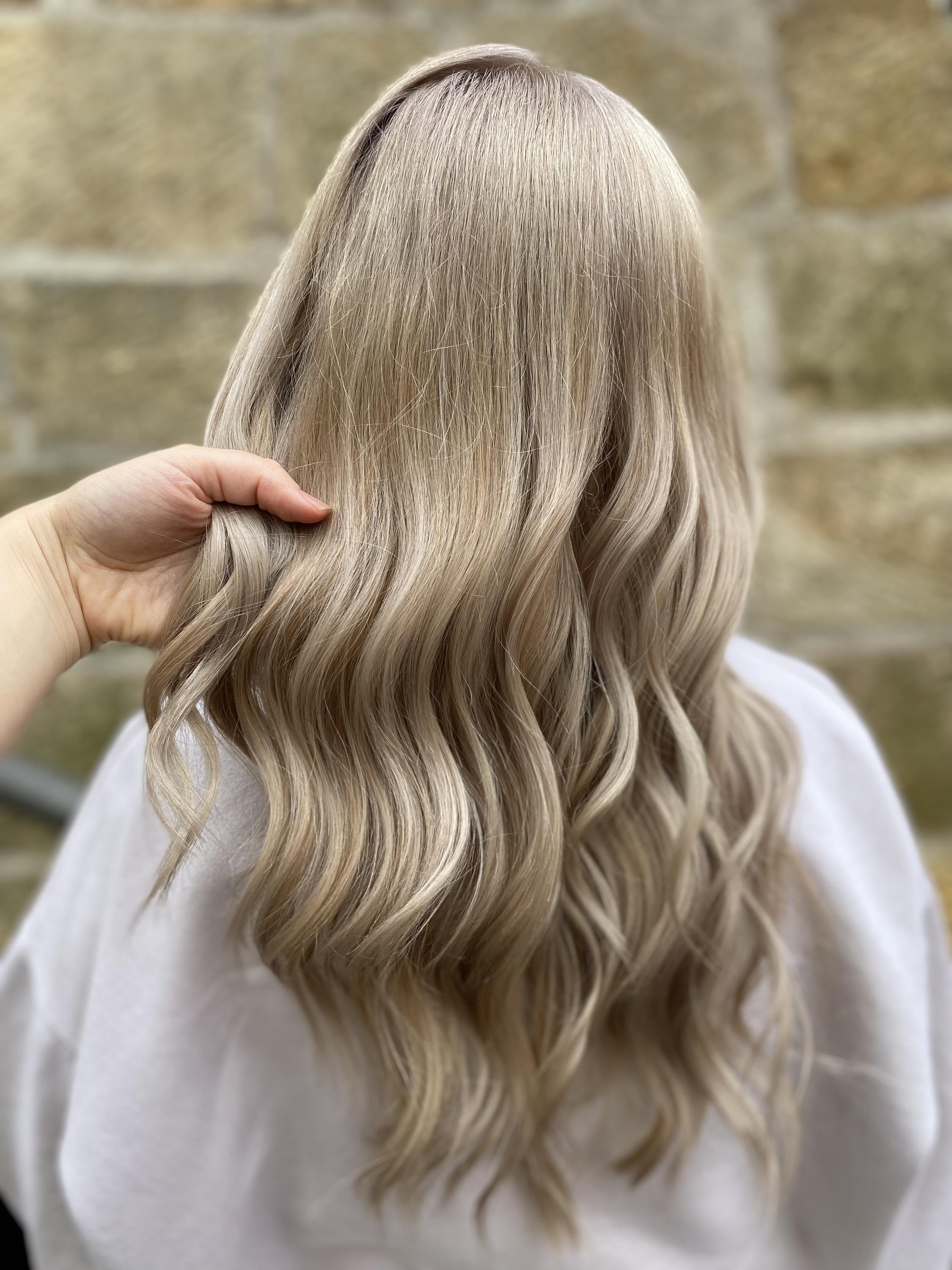 Kadeřnictví Adéla Jirkovcová foto 3