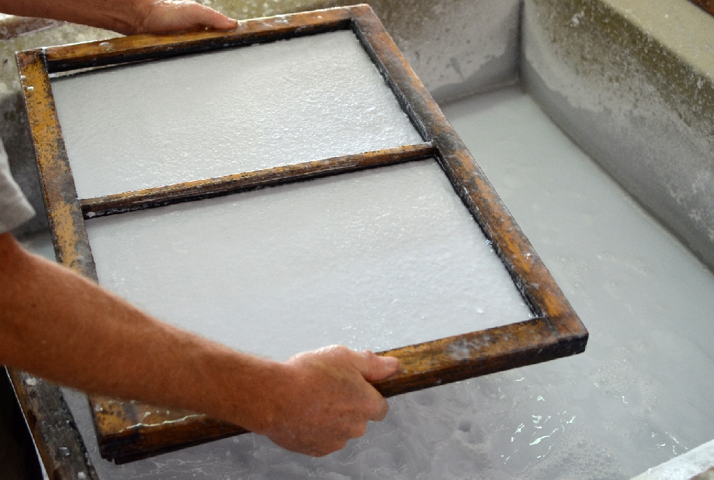 Ruční papírna Stará škola foto 5