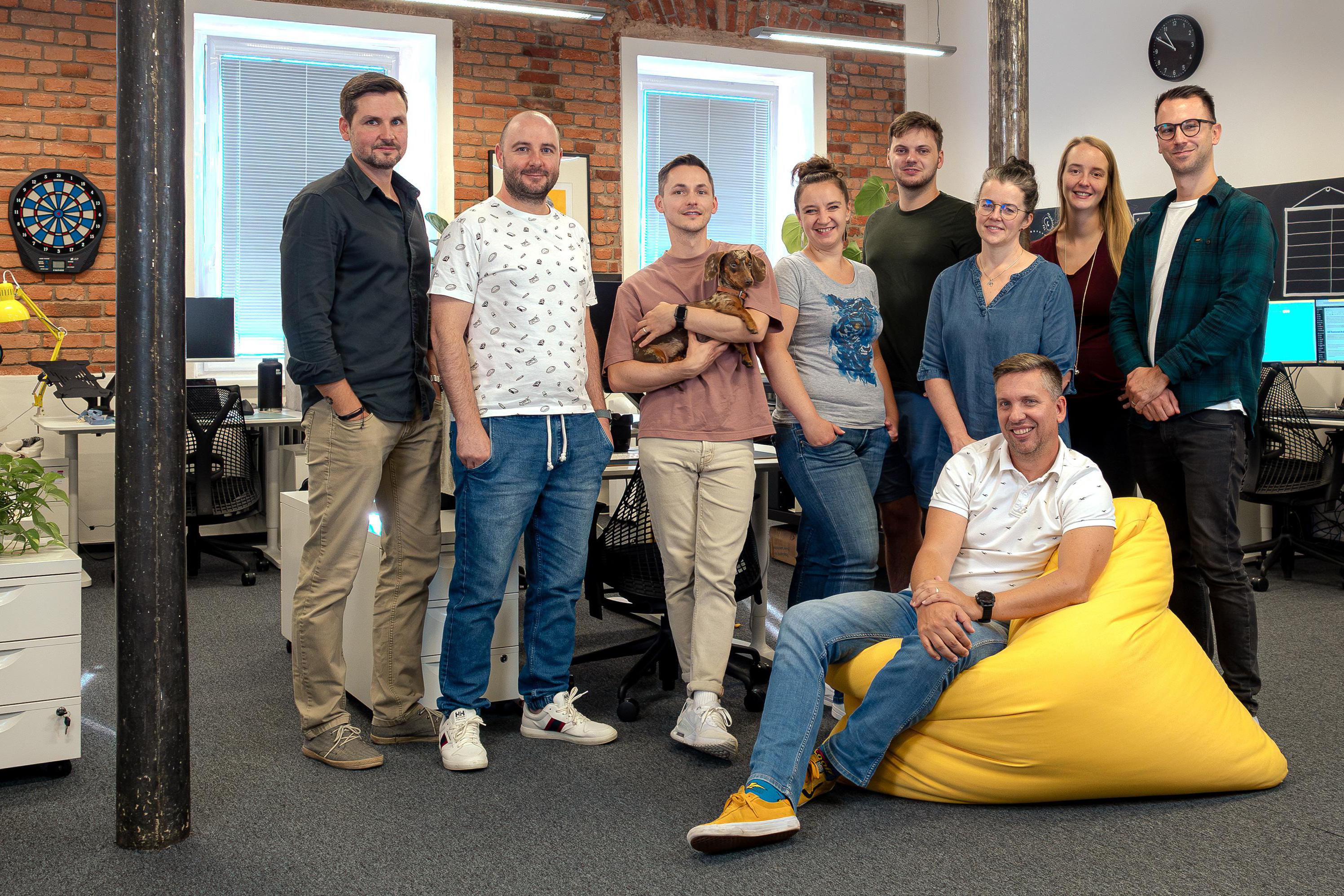 Marketingová agentura maveb