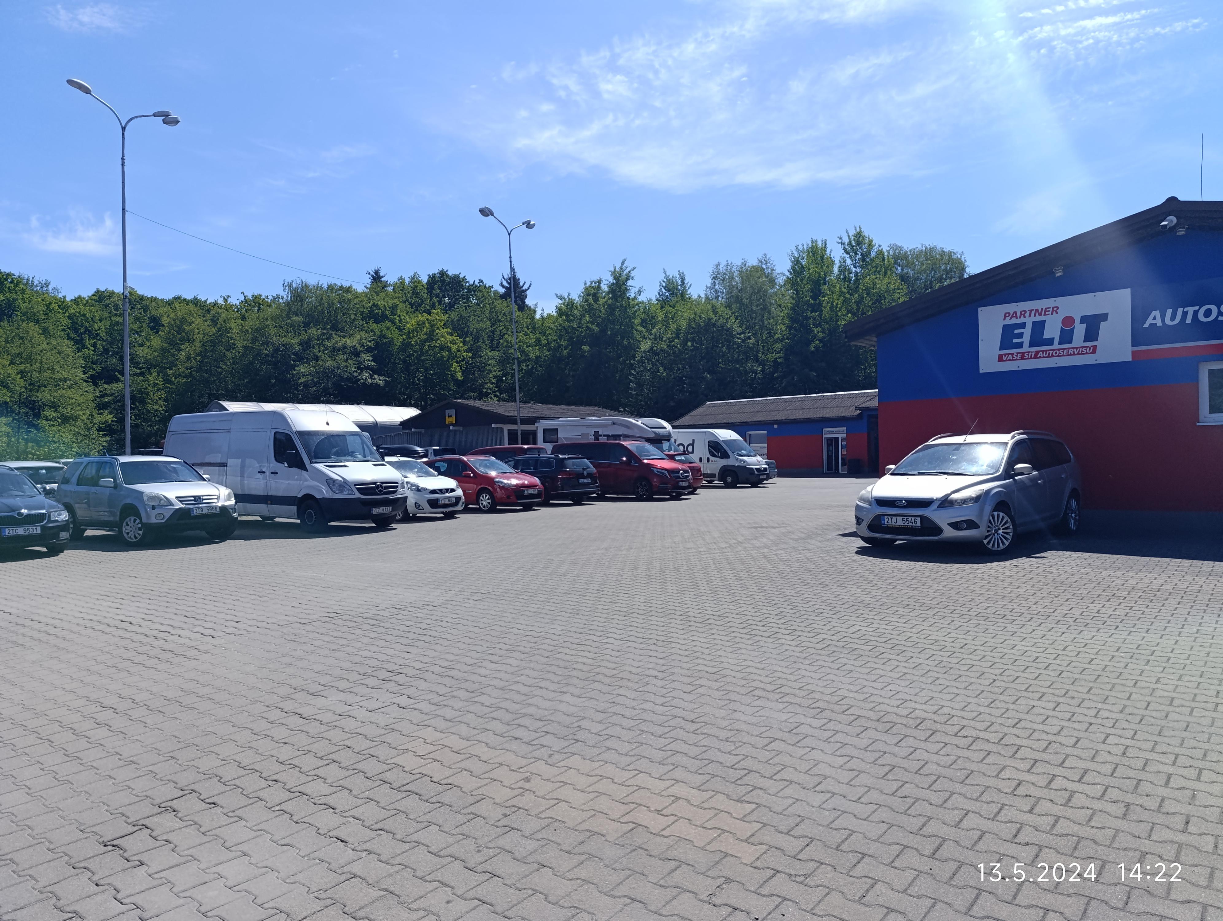 LR Autoservis foto 4