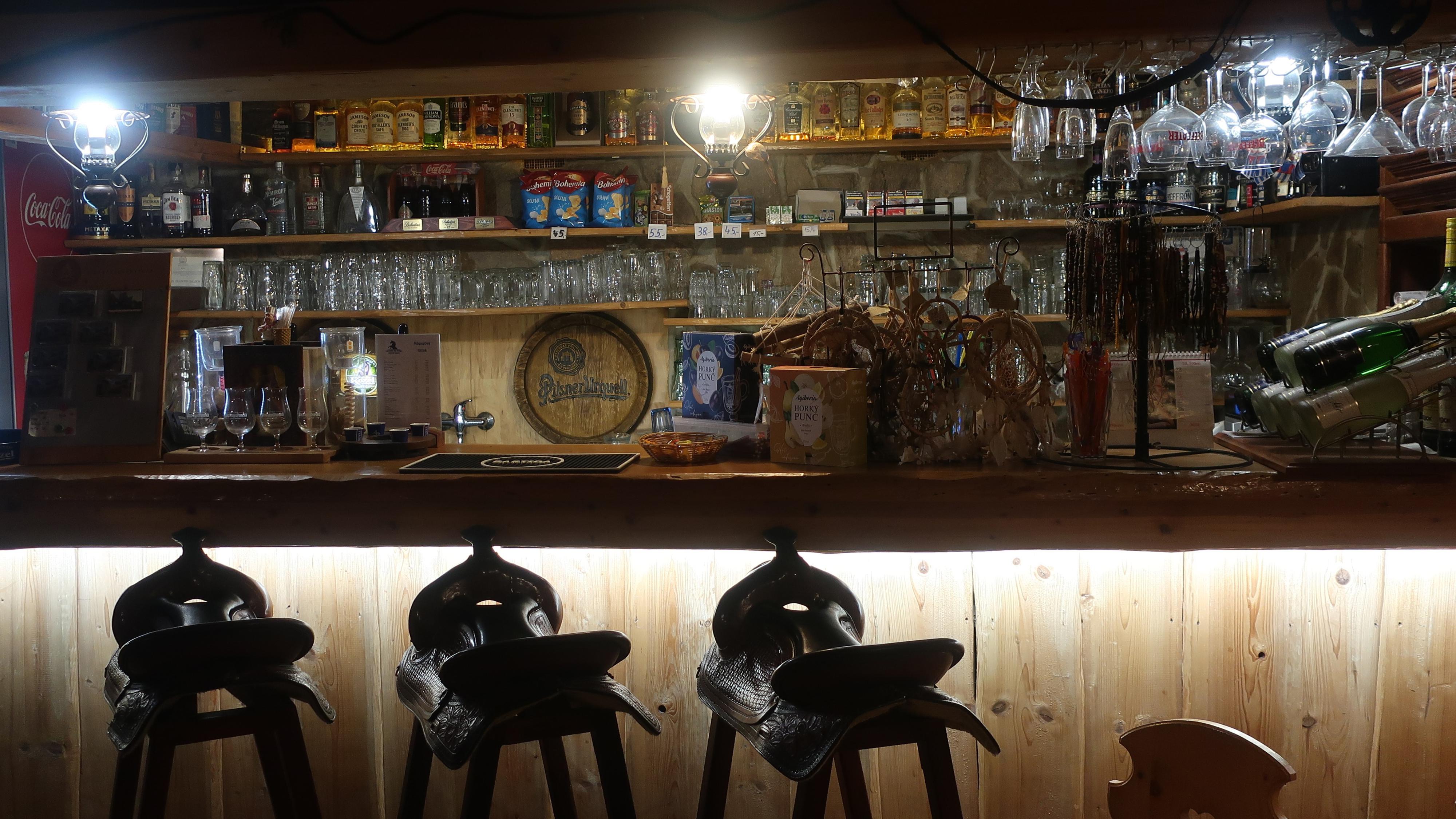 Restaurace COUNTRY SALOON foto 5