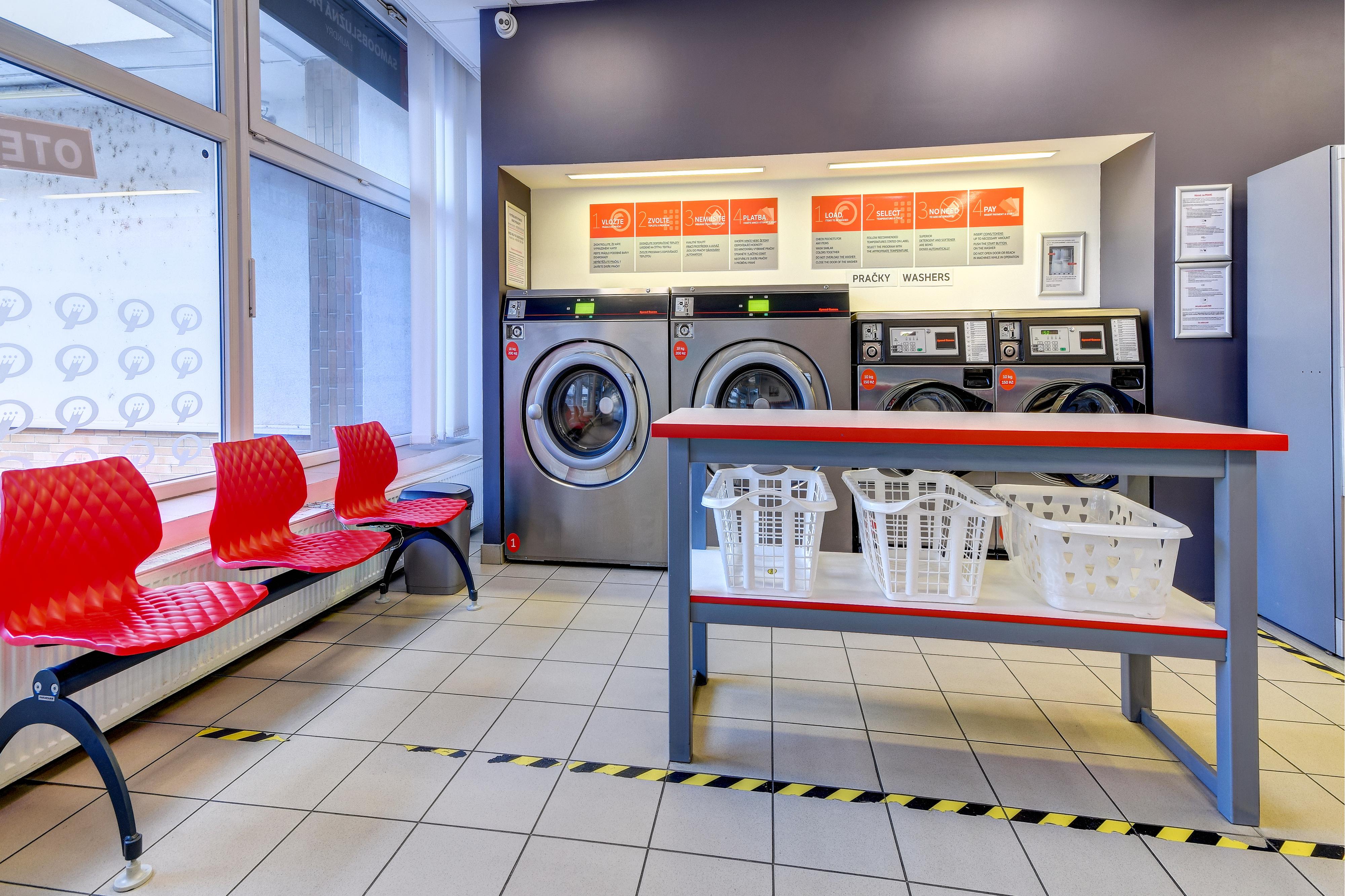 Samoobslužná prádelna Speed Queen Slatina foto 5