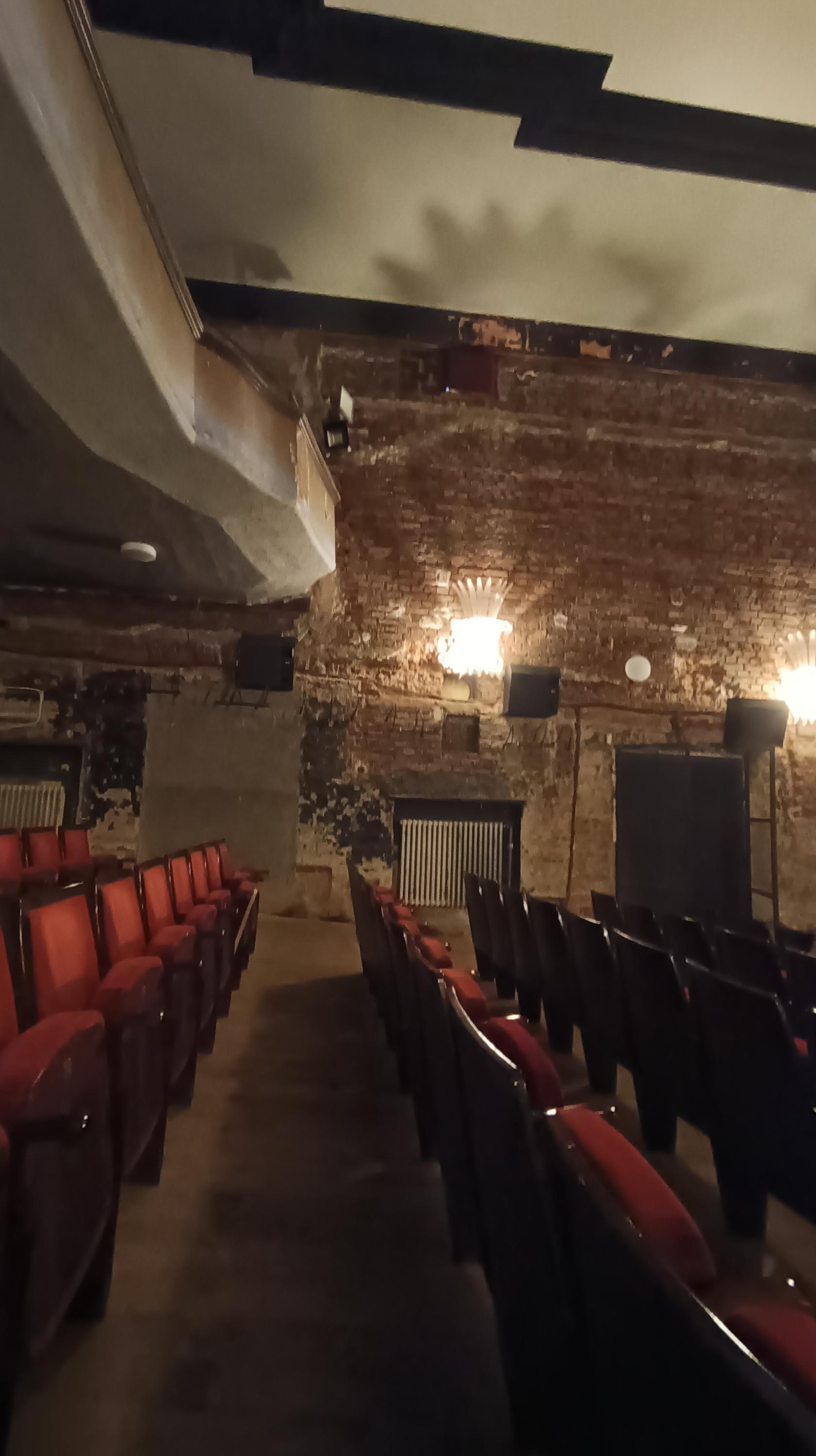 Kino Varšava foto 2