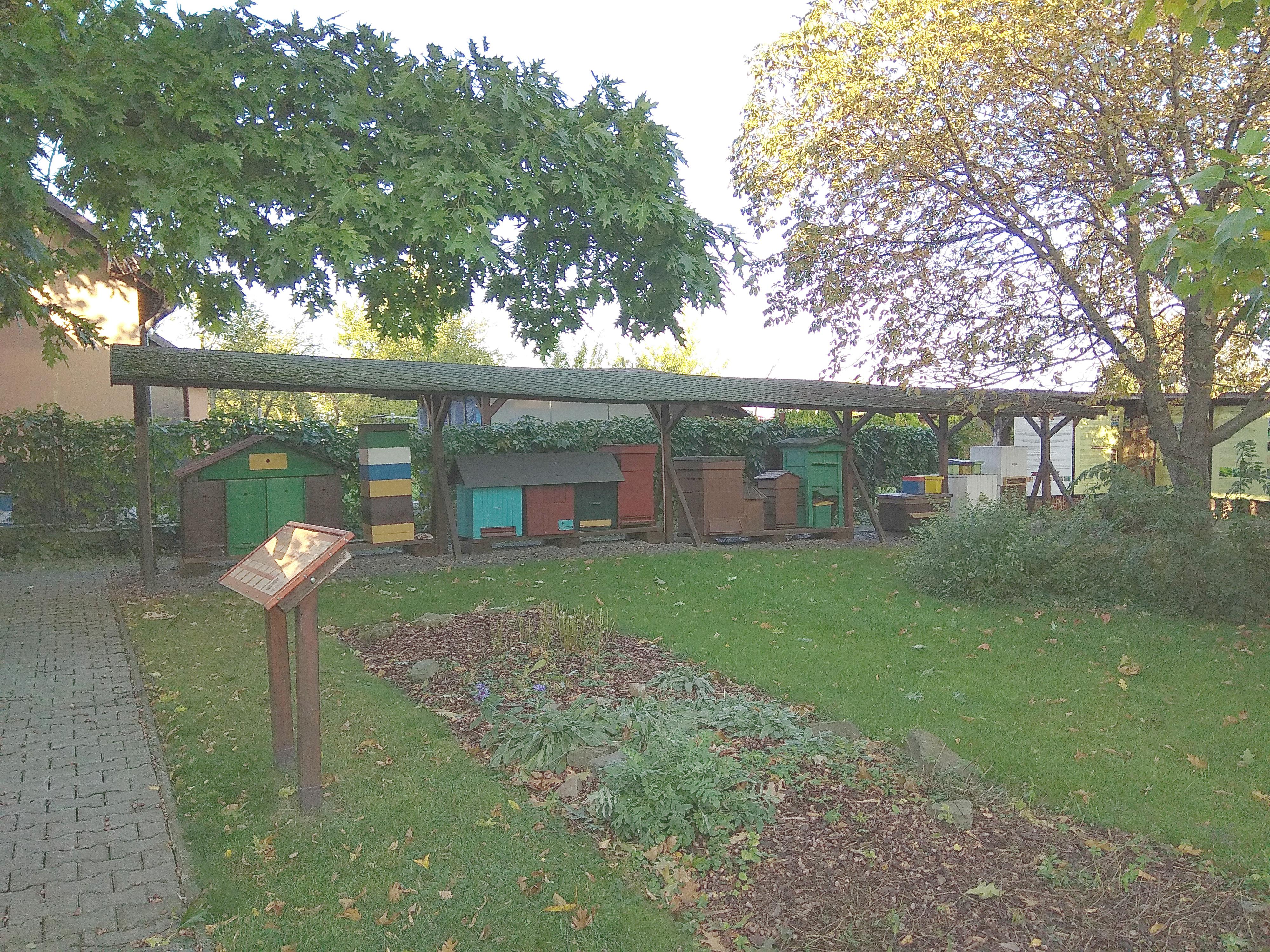 Dům včelařů foto 1