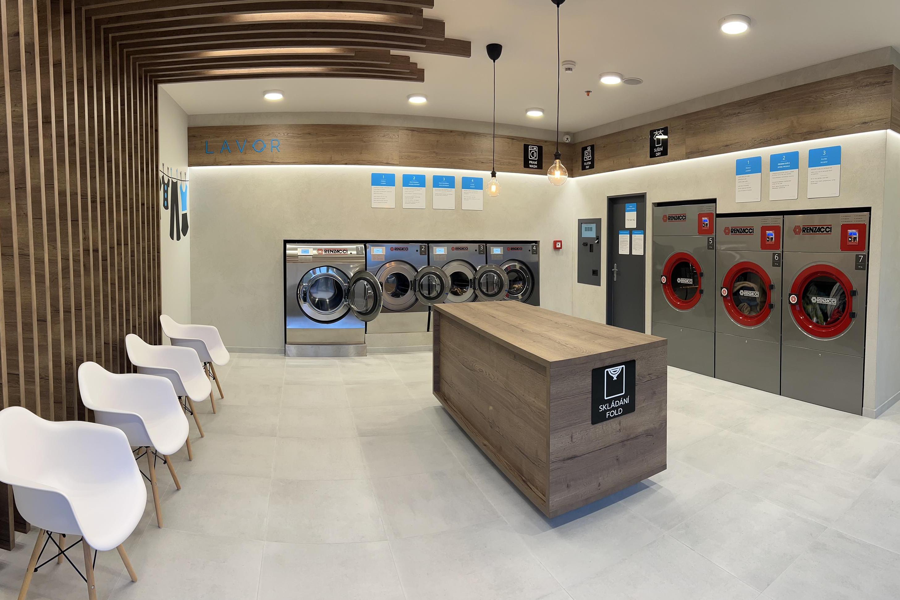 Prádelna LAVOR Kolbenova foto 1