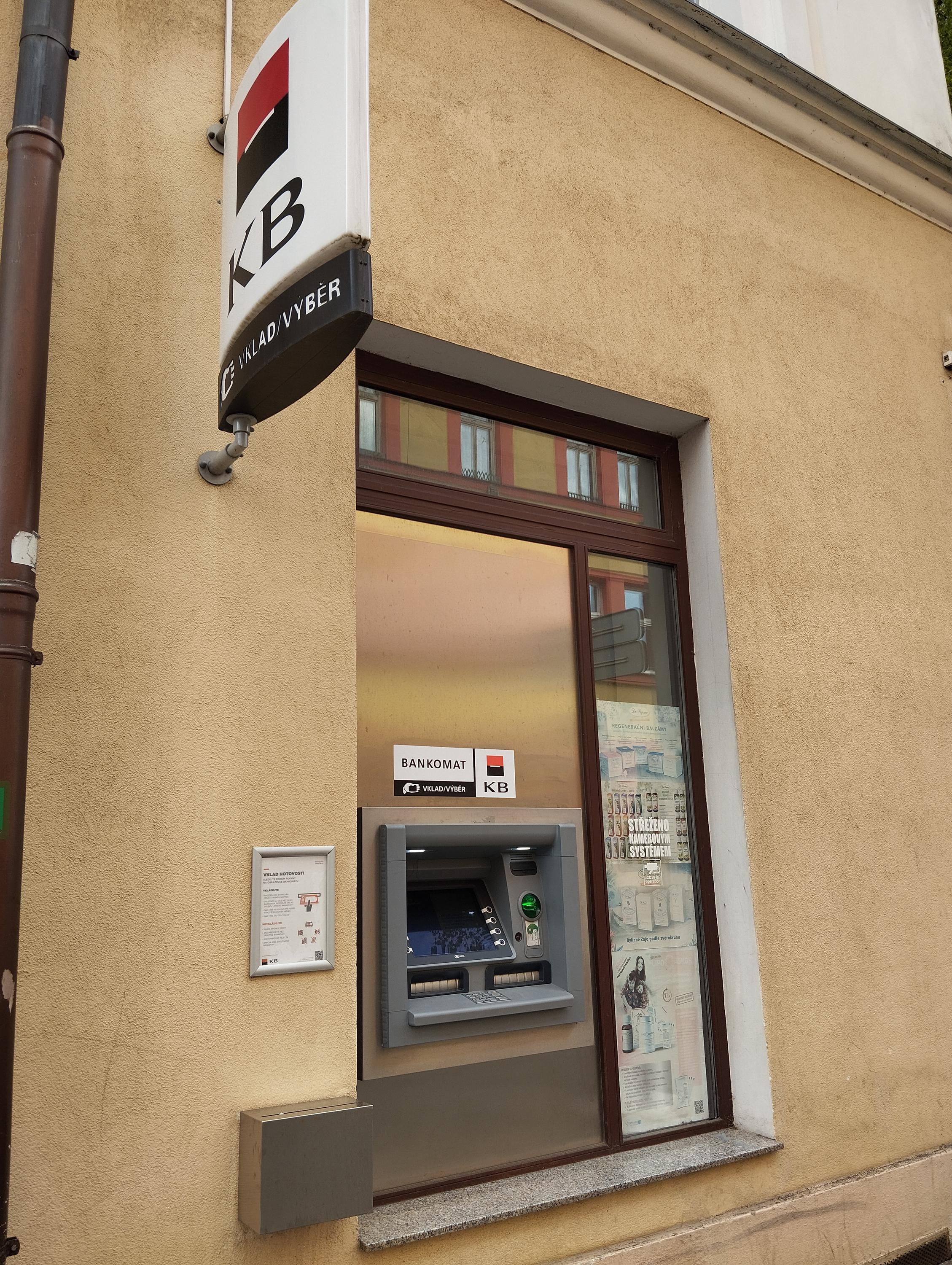Bankomat Komerční banky foto 2