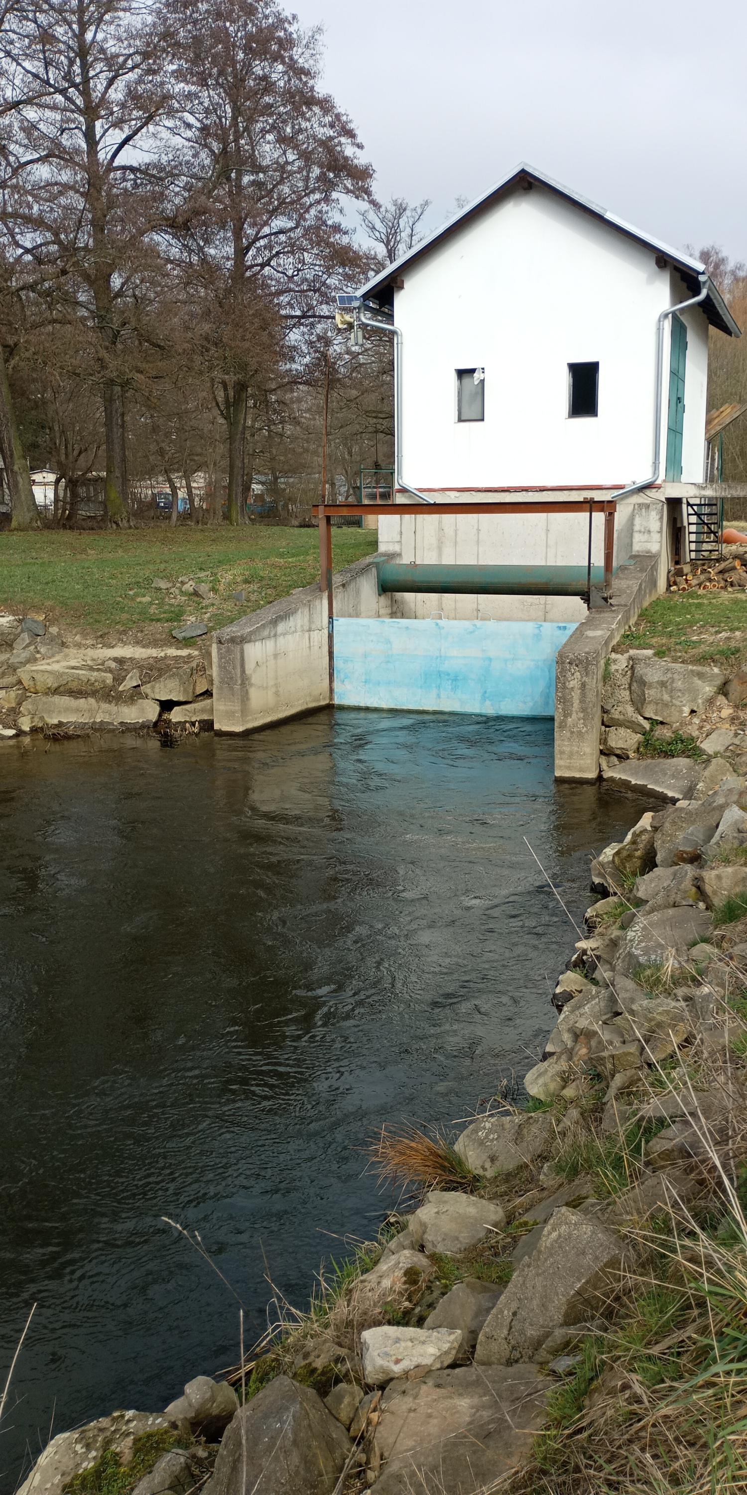 Nabíjecí stanice pro elektromobily - STORK foto 2