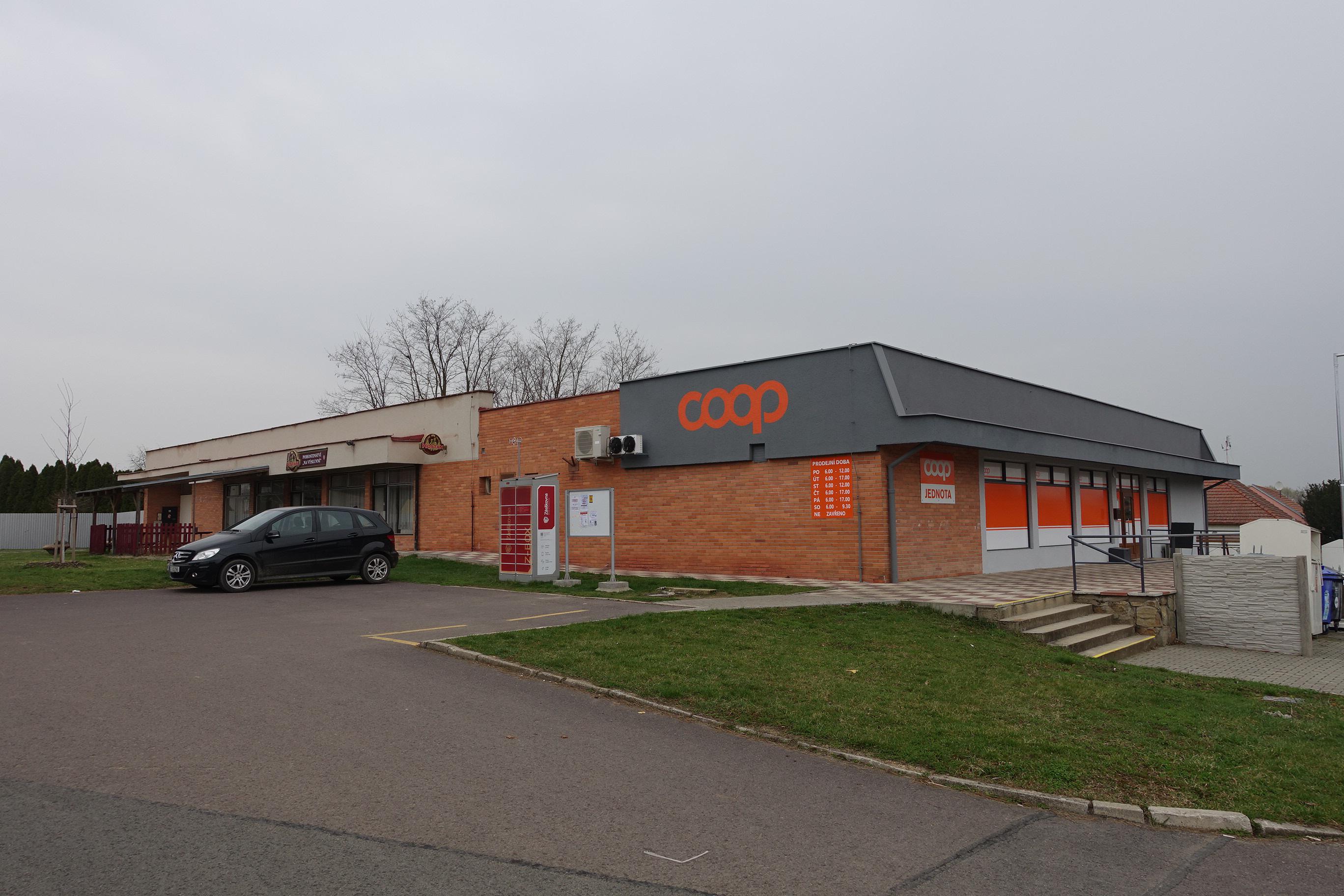 JEDNOTA, spotřební družstvo, Moravský Krumlov – COOP