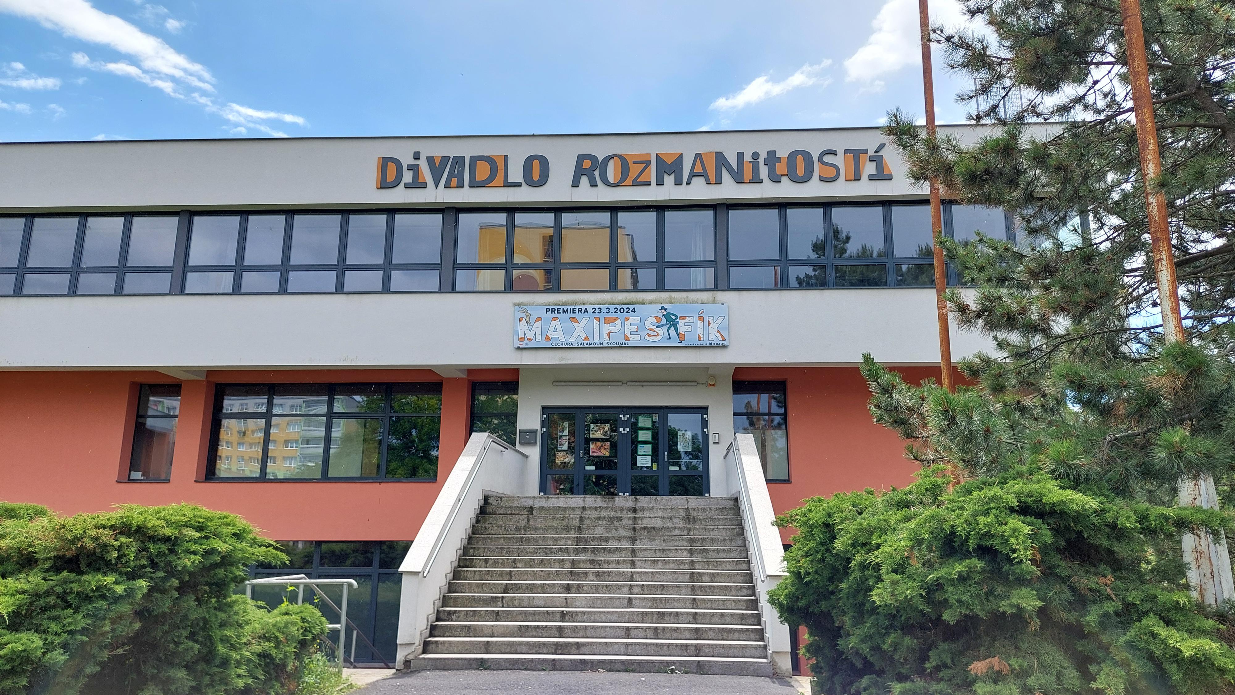 Divadlo rozmanitostí foto 4