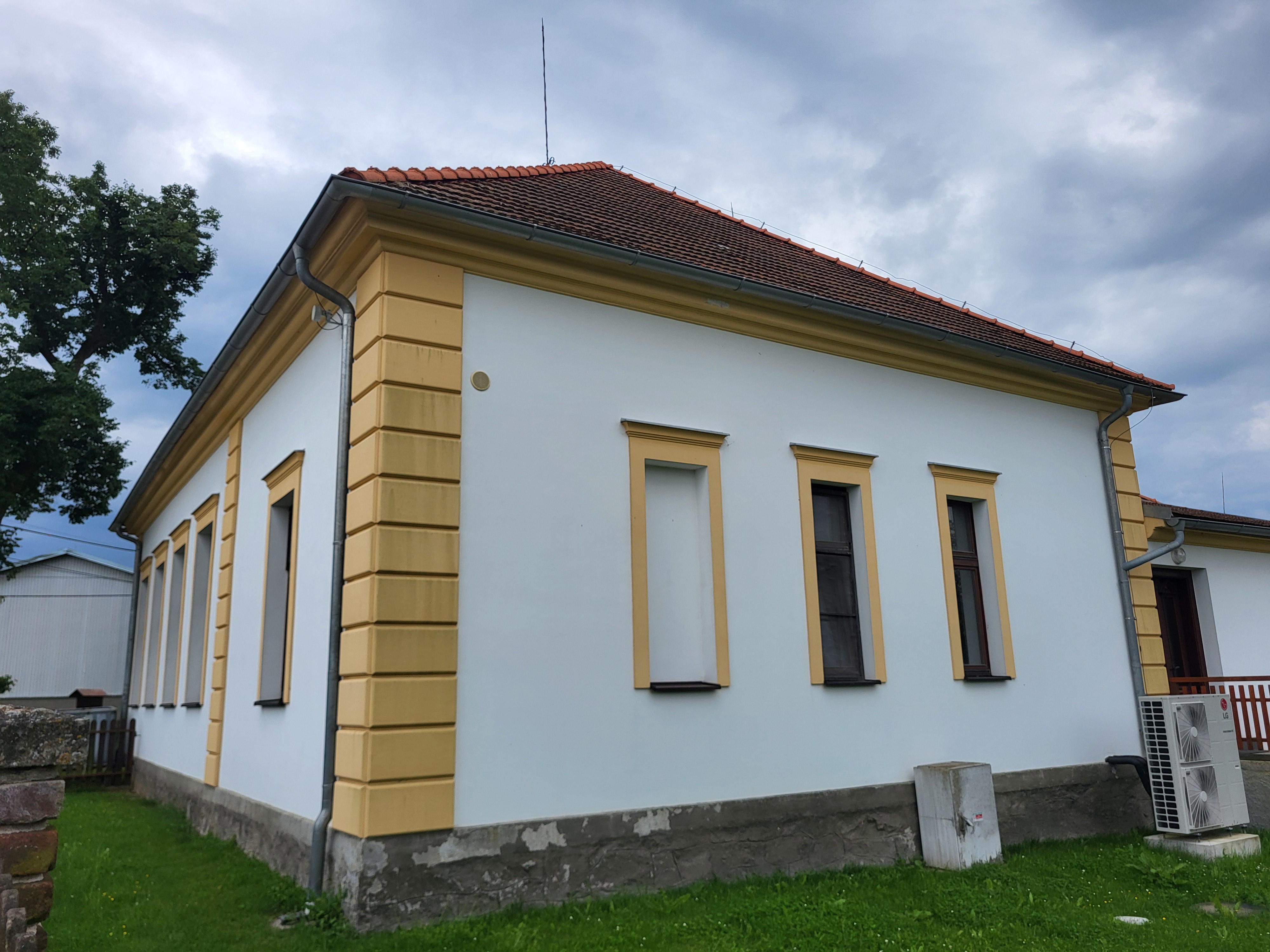 Chlum - obecní úřad foto 5