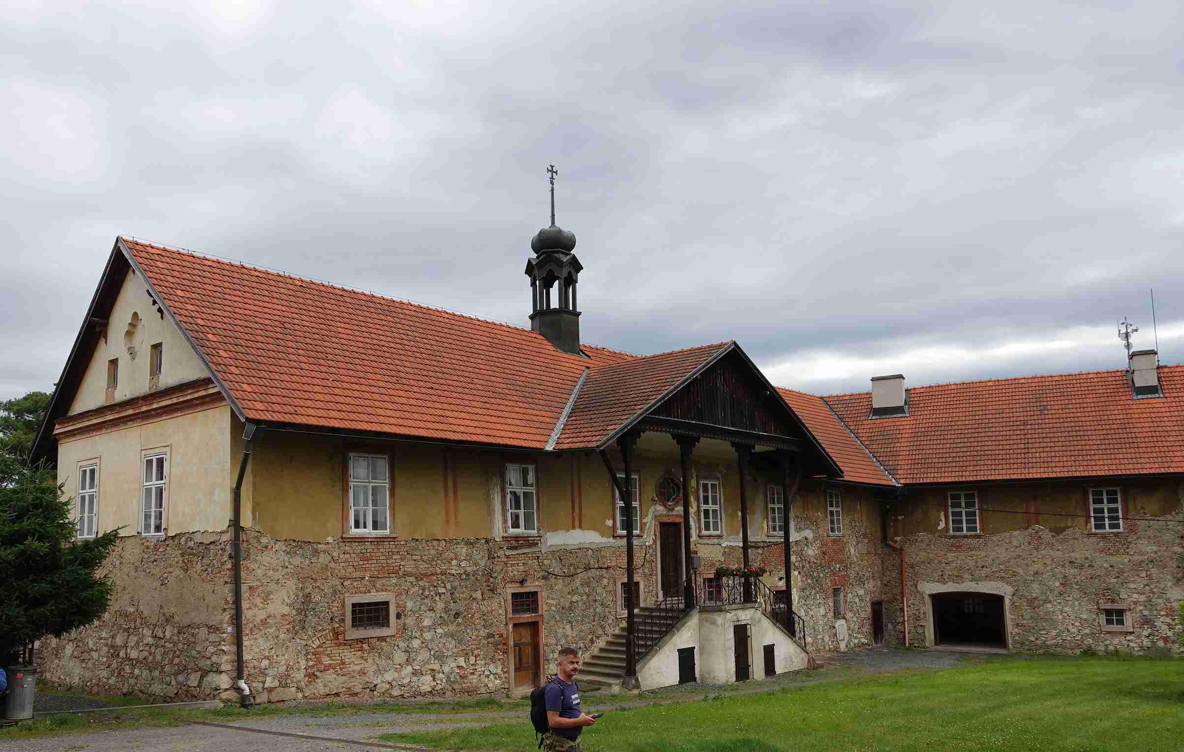 Římskokatolická farnost Starý Knín