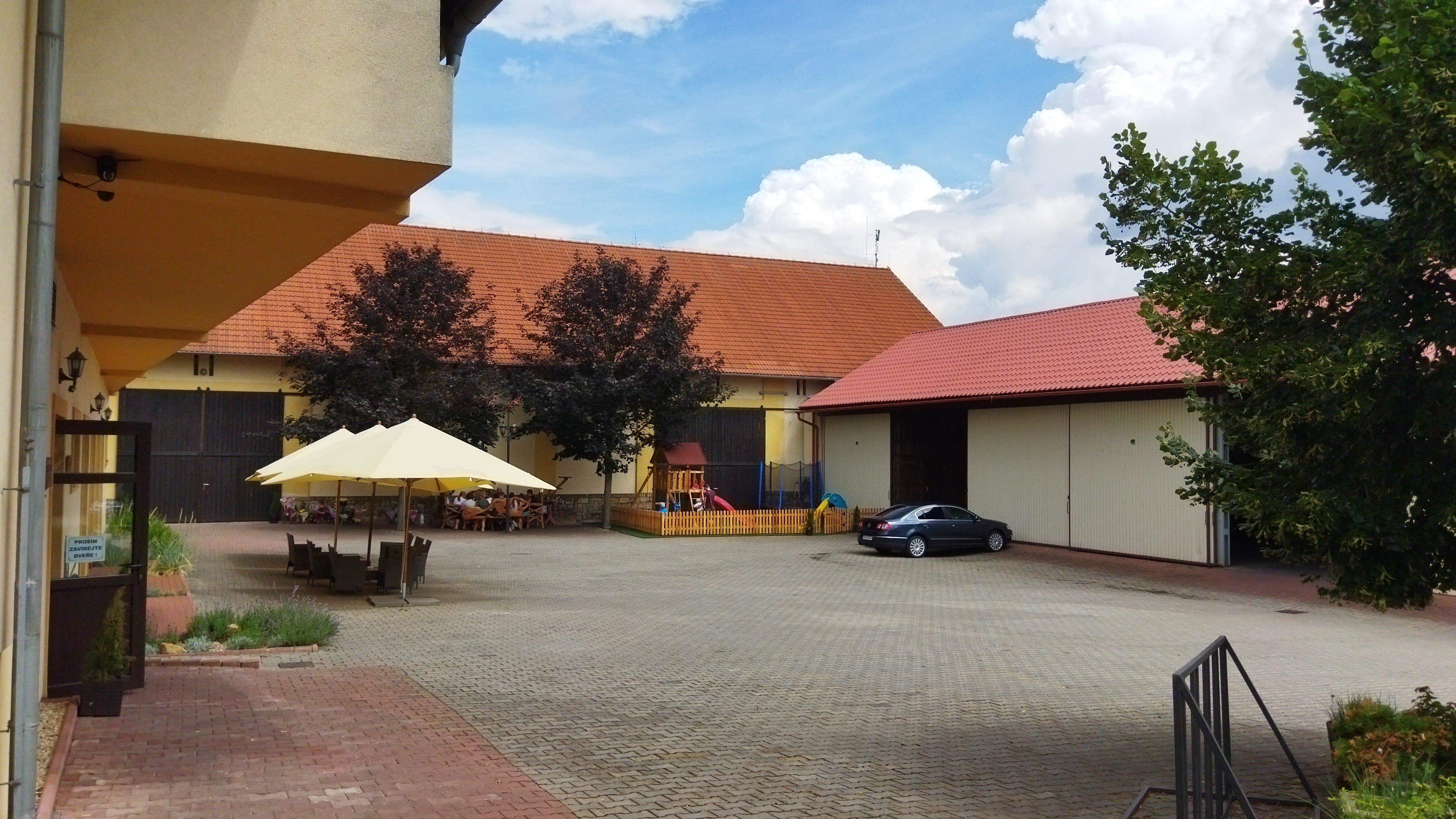 Restaurace U Lonských foto 5