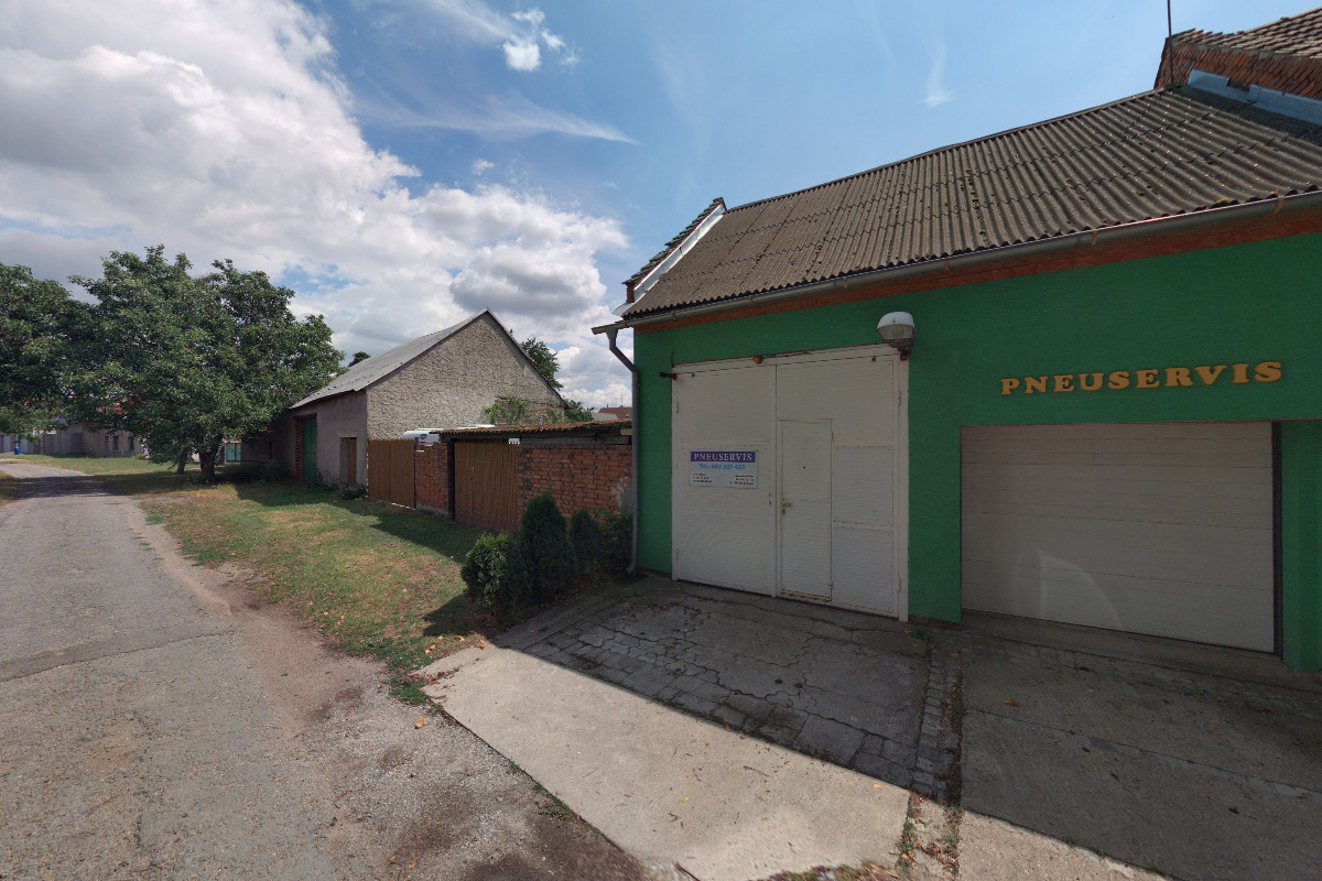 Pneuservis Milan Merta