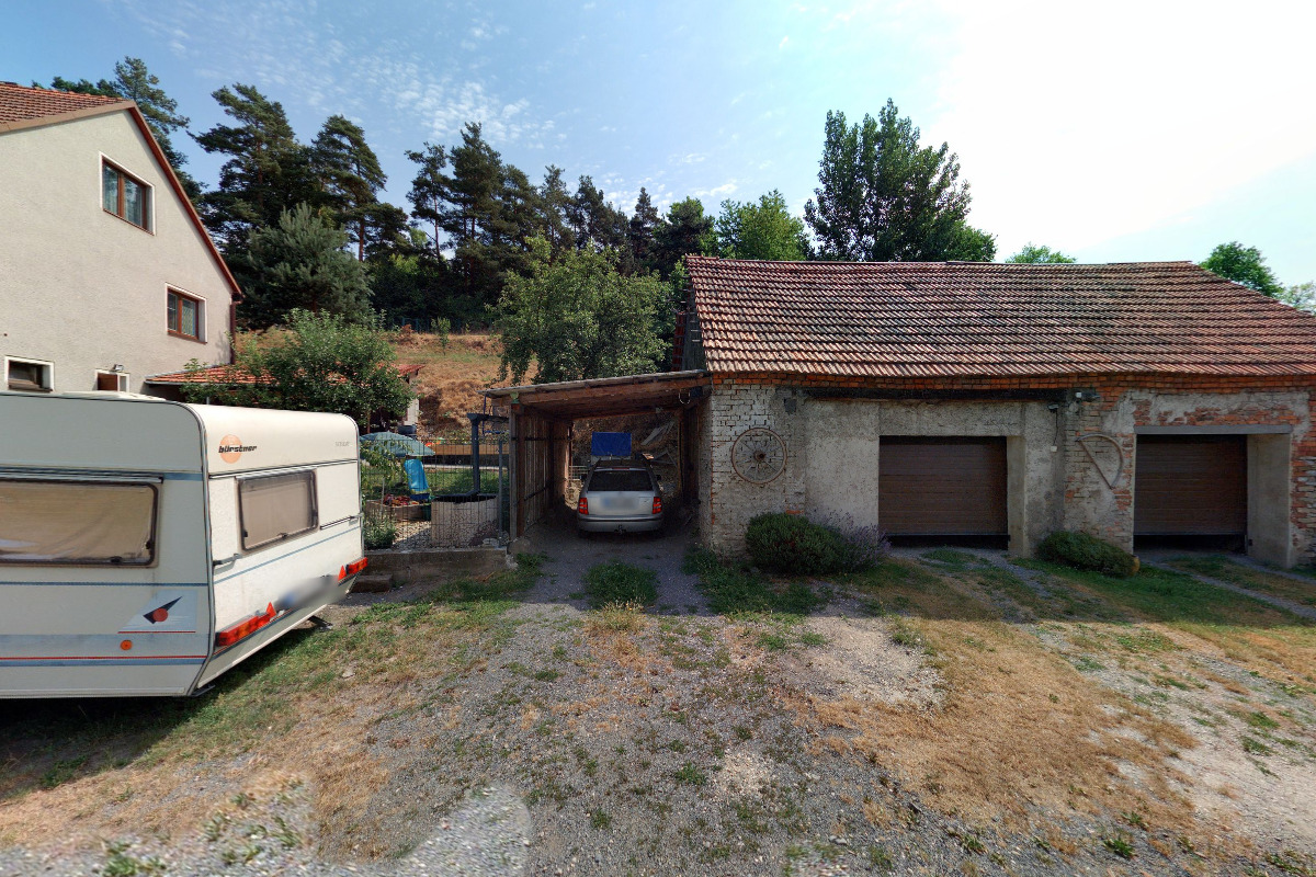 Samoobslužná květinová skříň