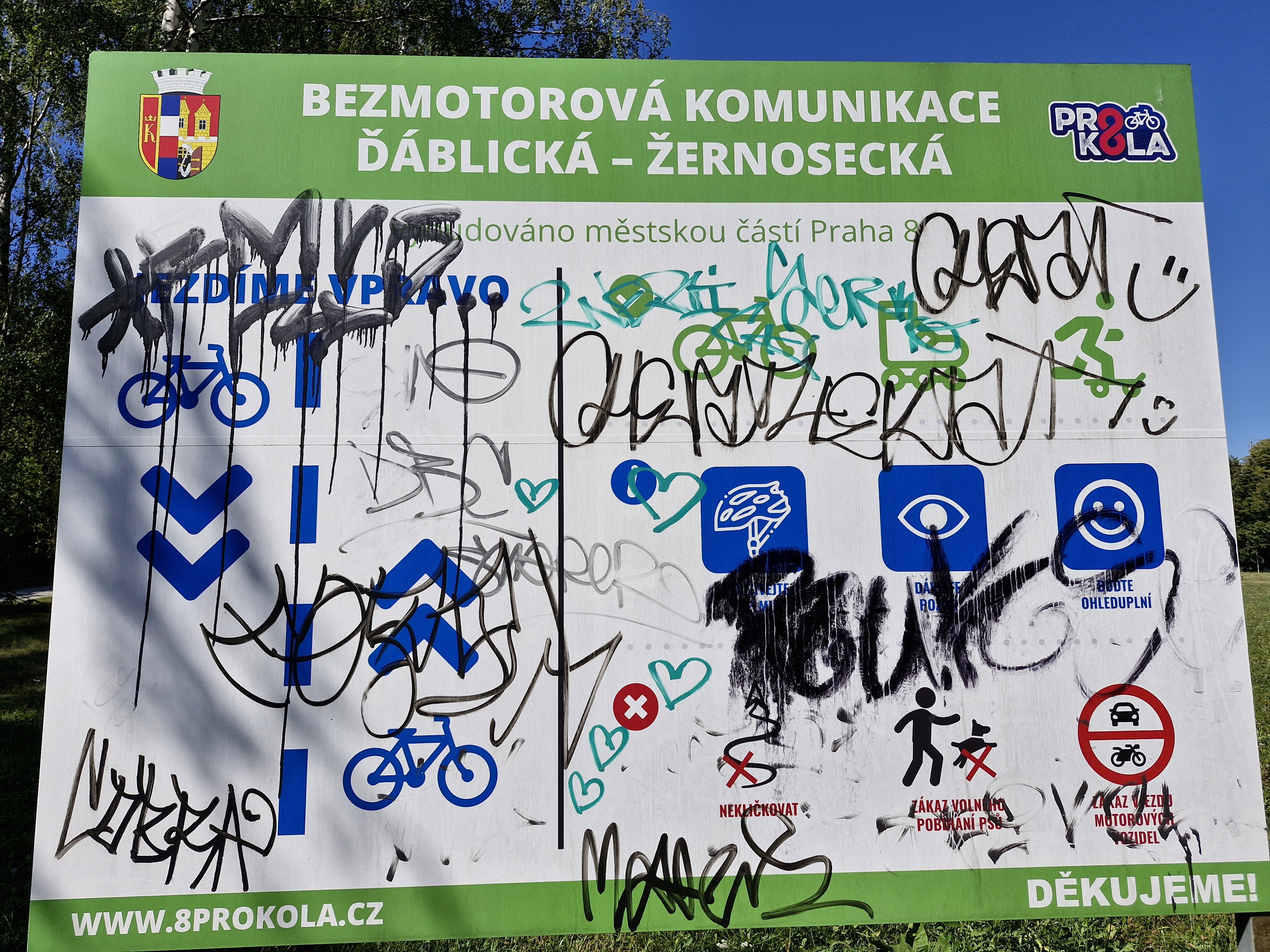 Základní škola, Praha 8, Žernosecká 3 foto 5