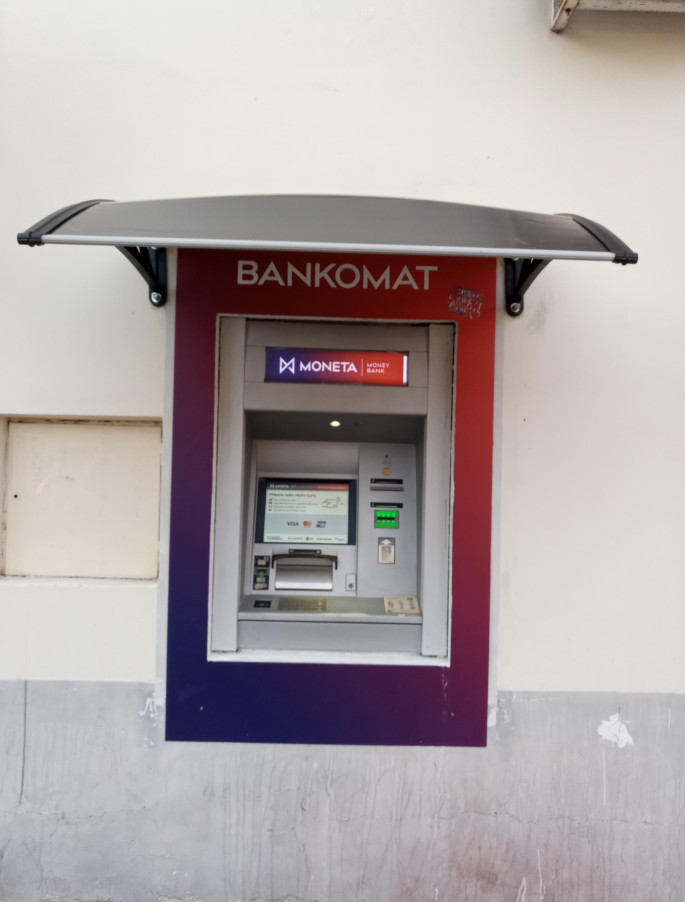 Bankomat MONETA Money Bank vkladový foto 2