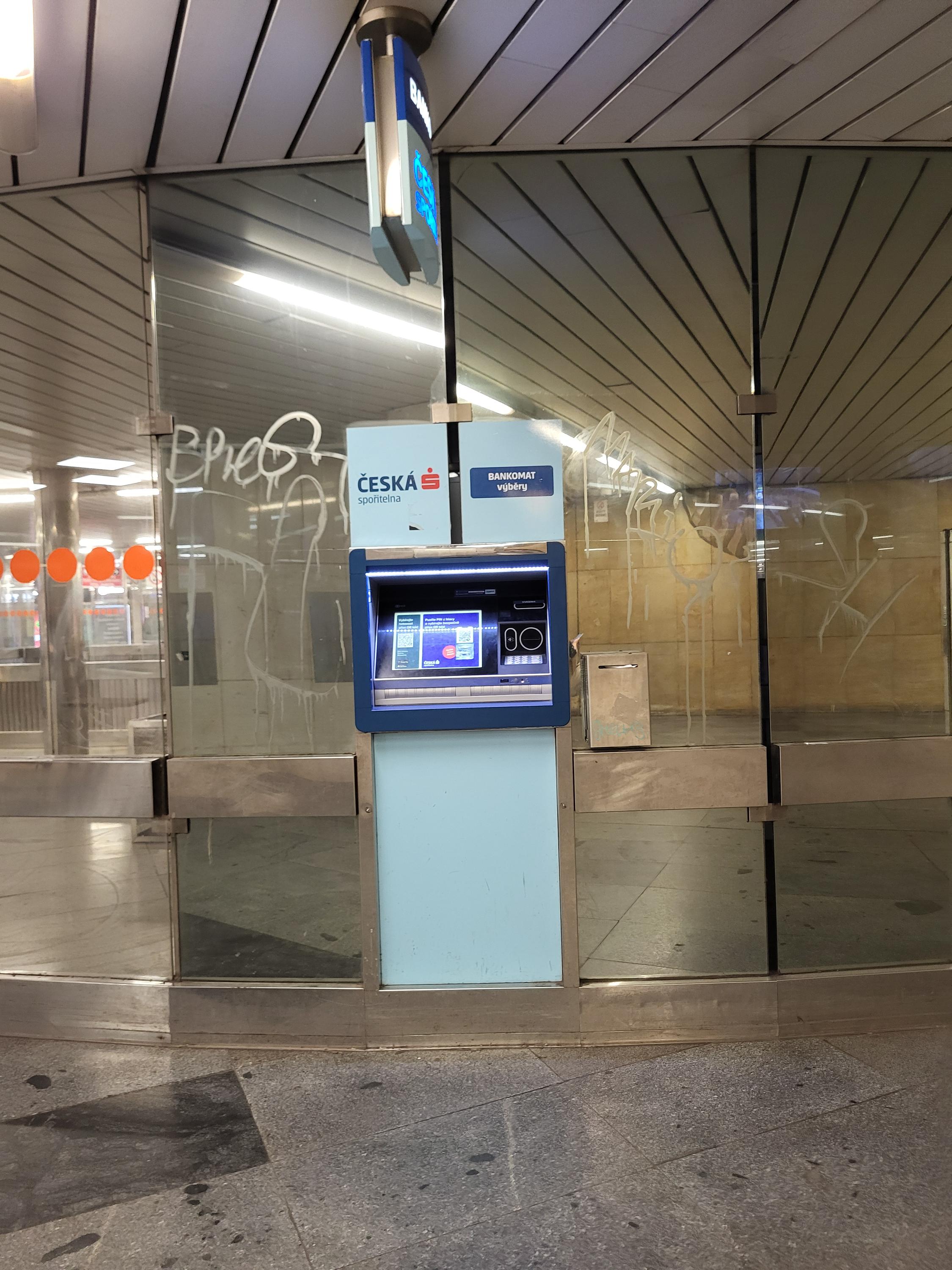 Bankomat České spořitelny foto 2