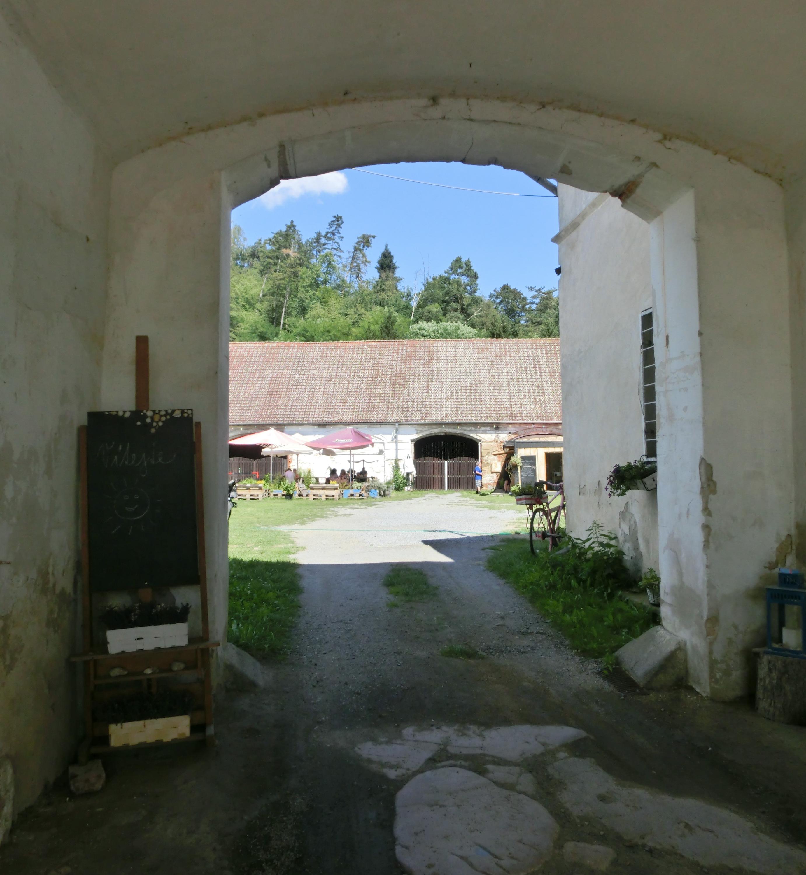 Kavárna a bistro Bouda foto 5