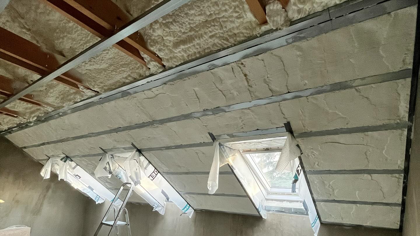 Stříkaná pěnová izolace - Modern Therm foto 3