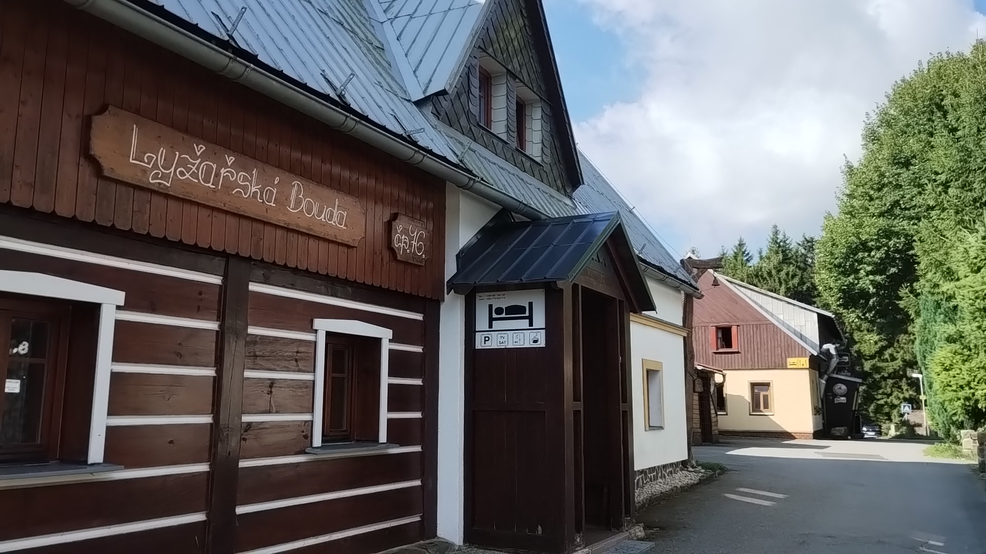 Lyžařská bouda - Hana Doskočilová foto 2