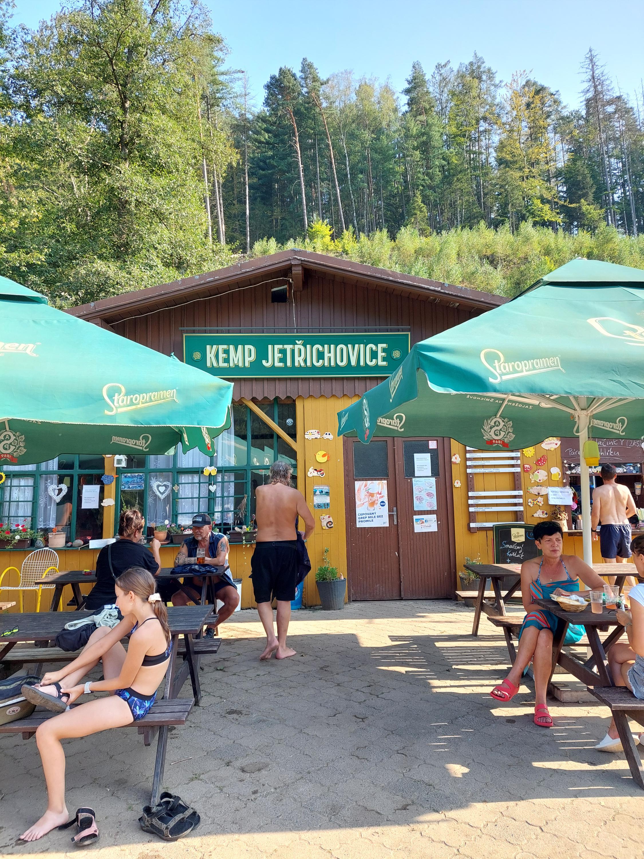 Občerstvení na koupališti