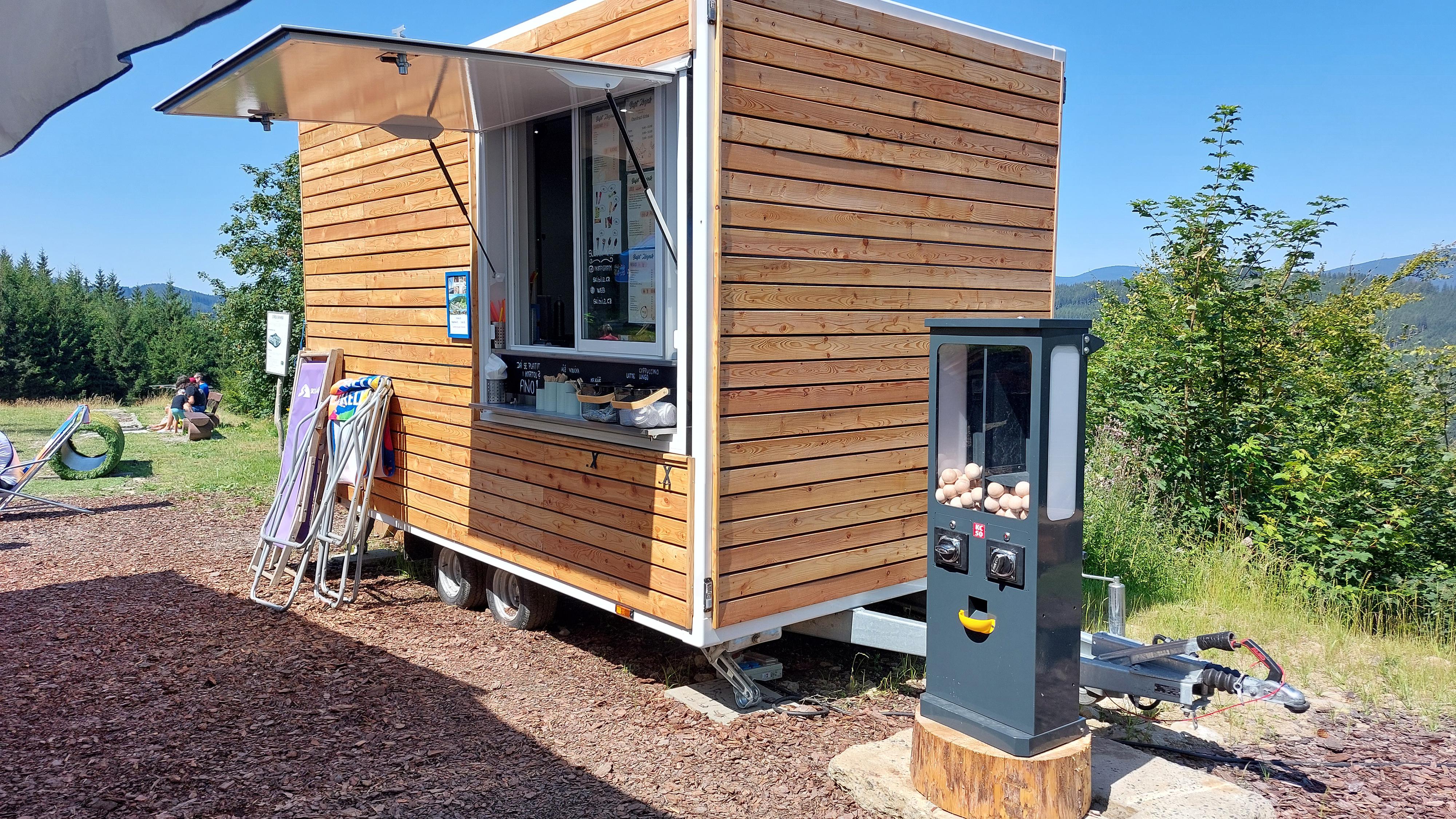 Kiosek u lanové dráhy