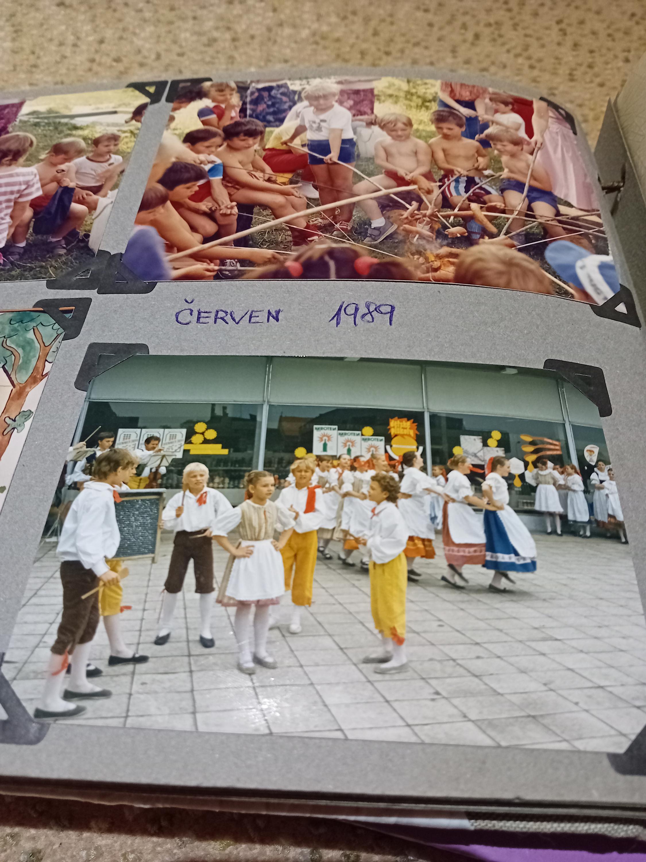 Sdružení dětského folklorního souboru Červánek foto 2