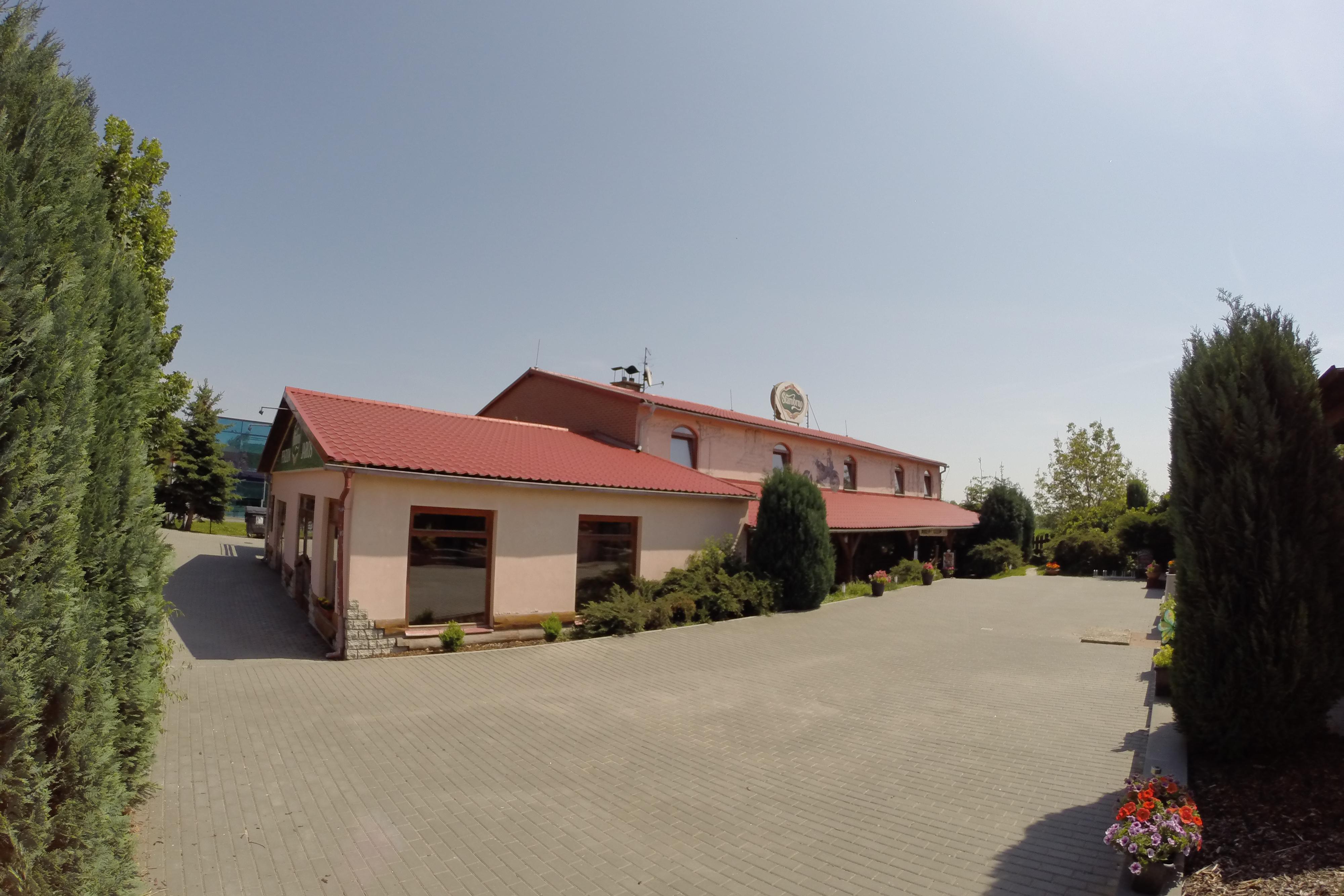 Penzion-restaurant Jaroš