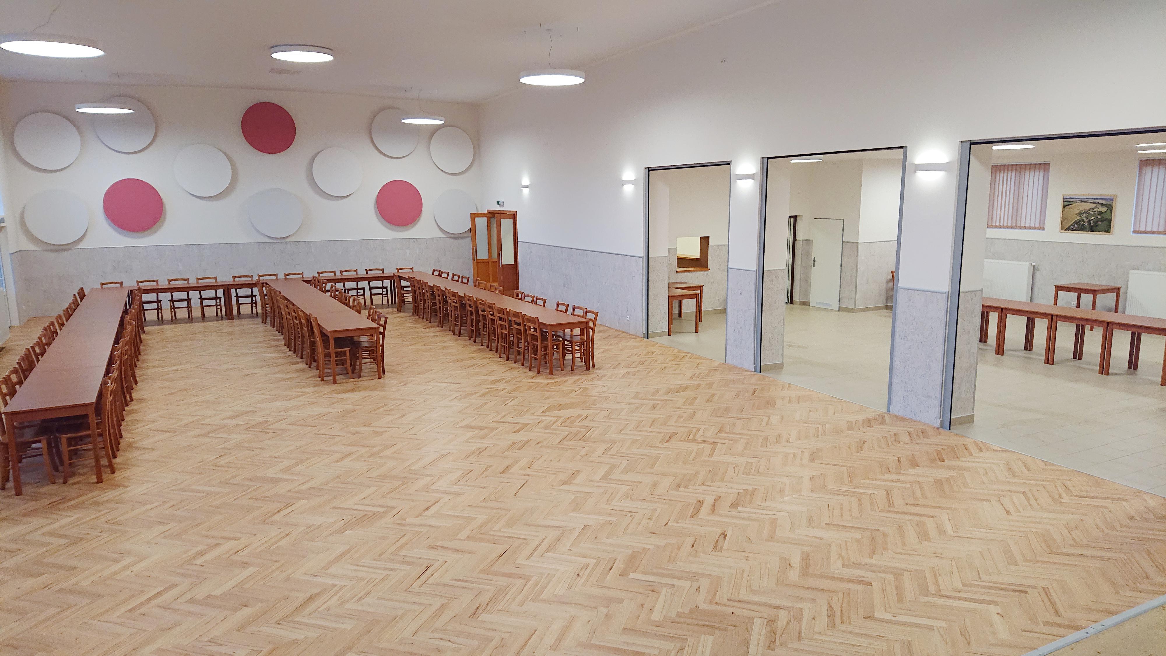Kulturní dům Luková foto 2