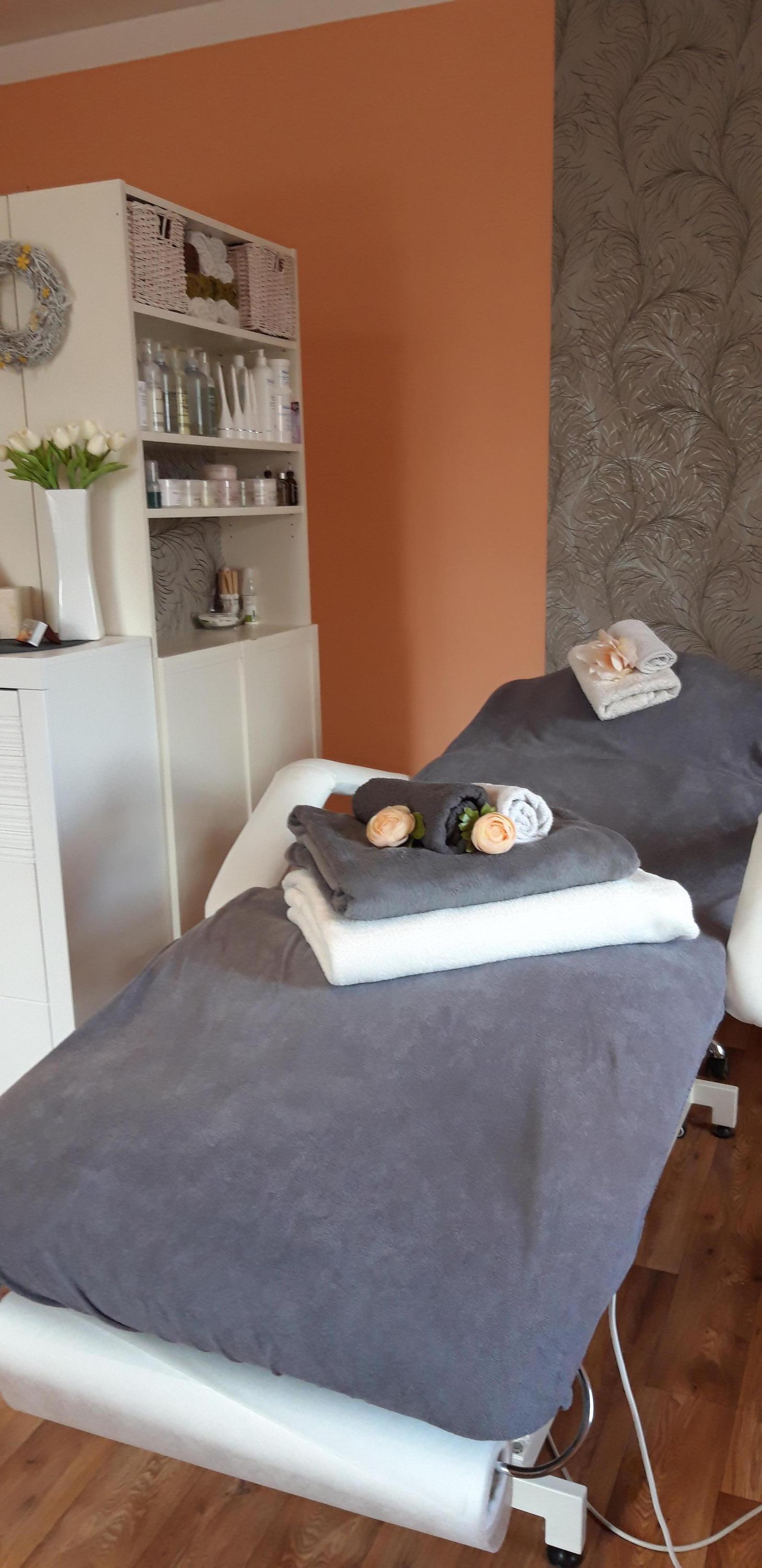 Salon Esence - Gabriela Pustějovská foto 4