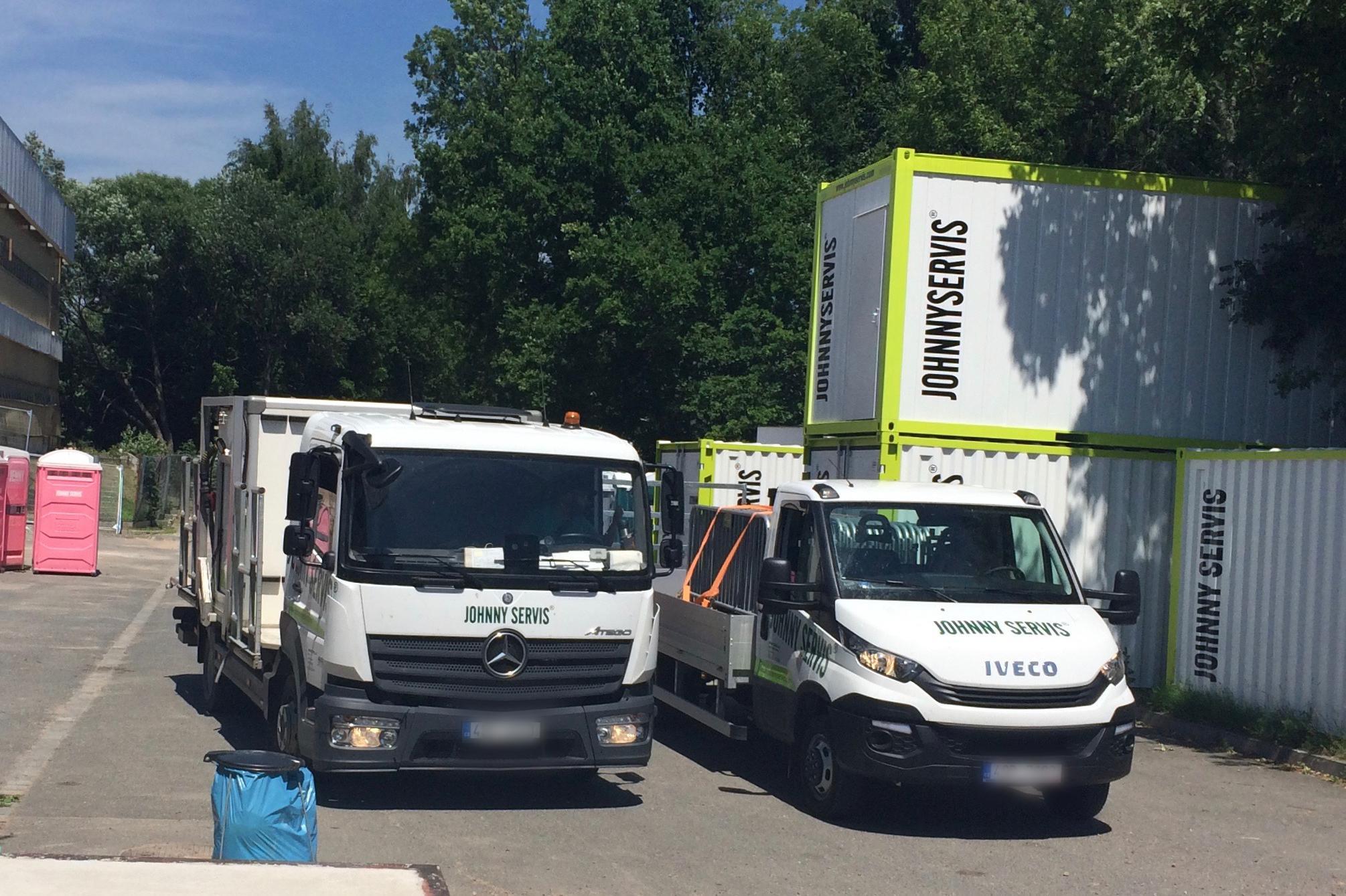 JOHNNY SERVIS, s.r.o.