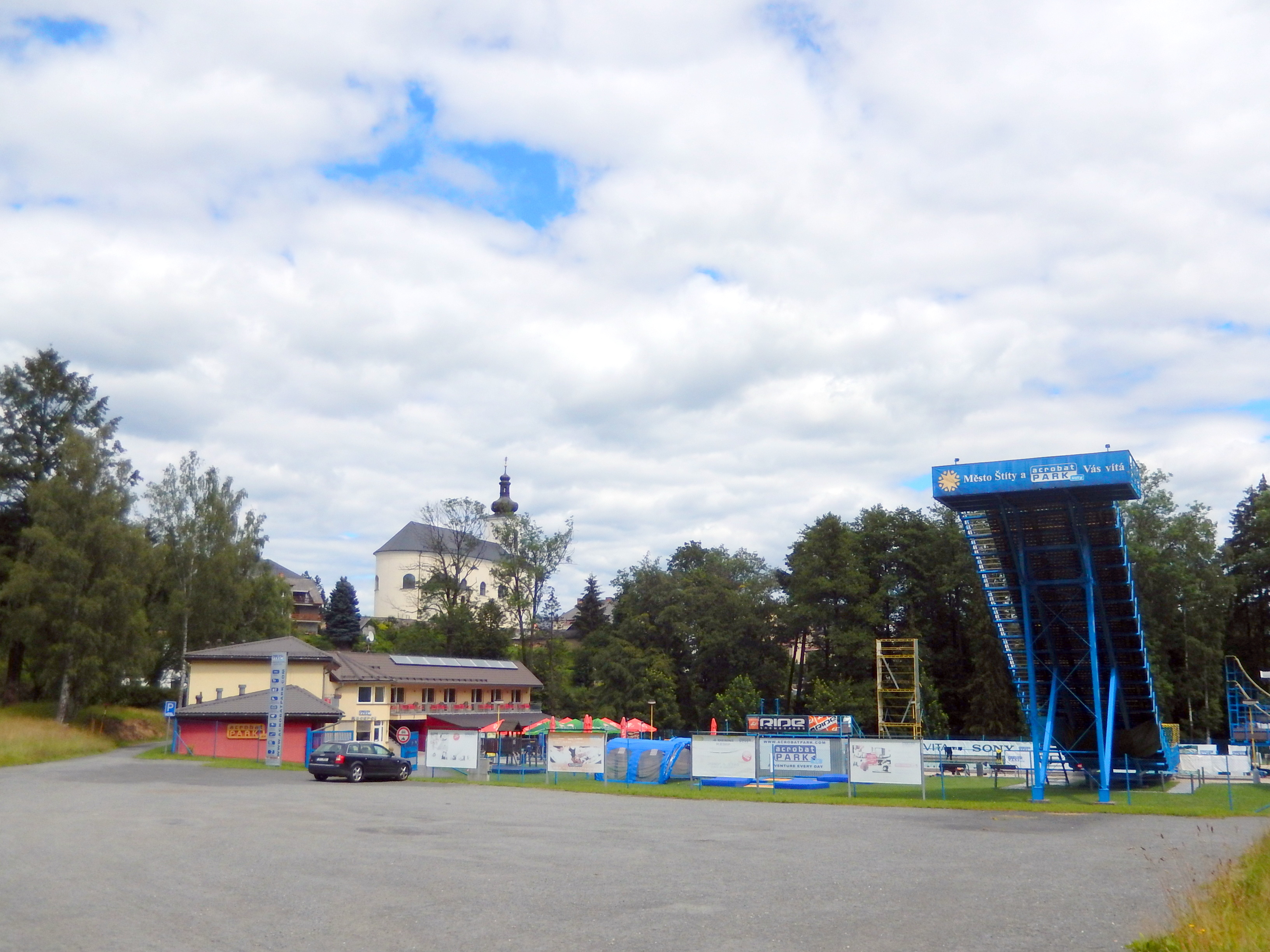 Restaurace Acrobat Park foto 3