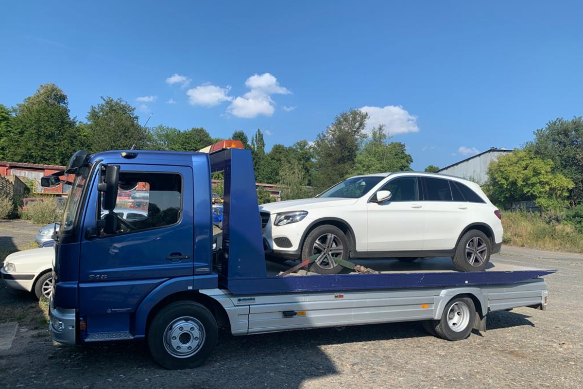 Nonstop - odtahová služba Tachov