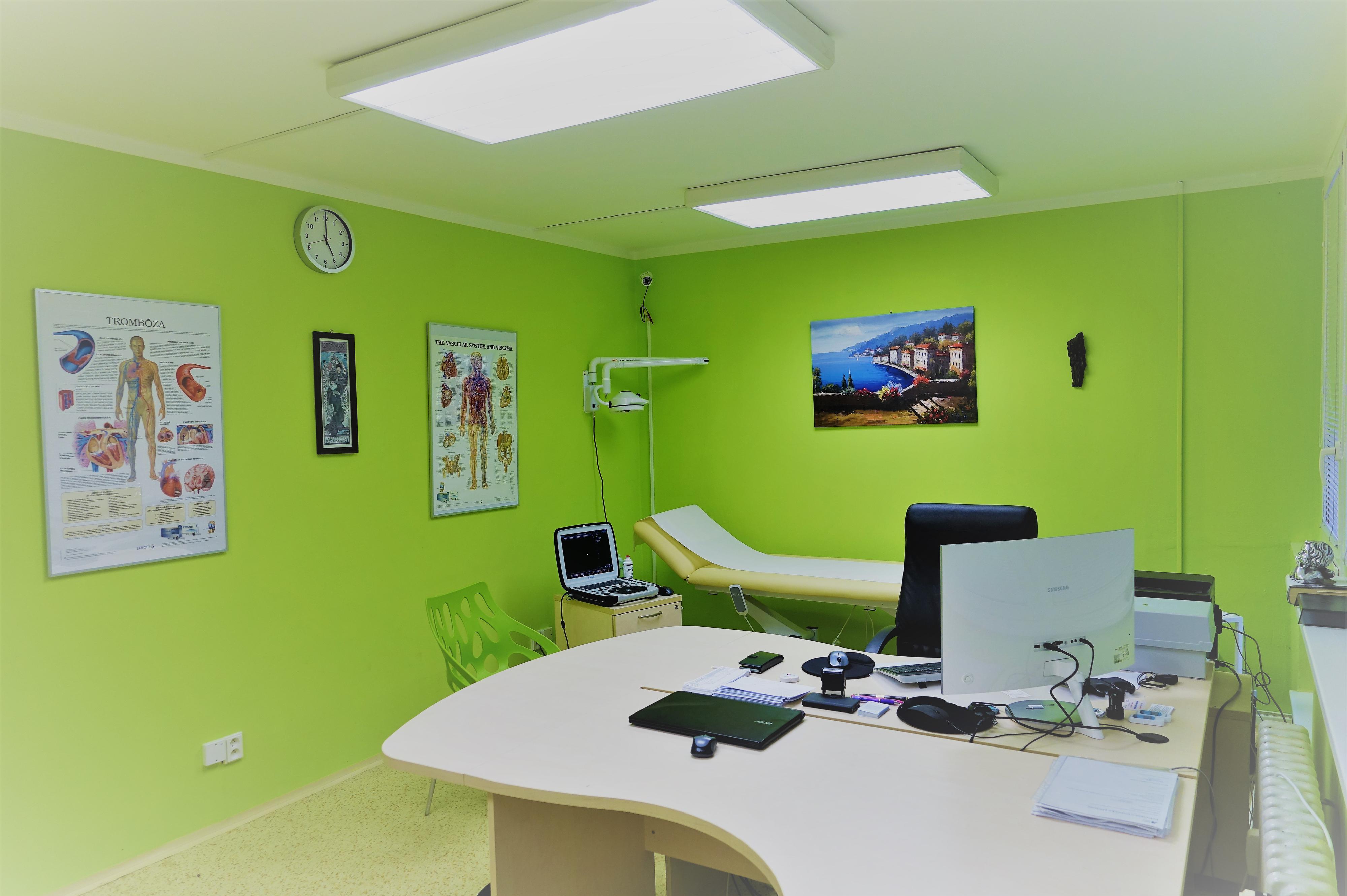 MUDr. Martin Petrlík - cevní a interní ambulance