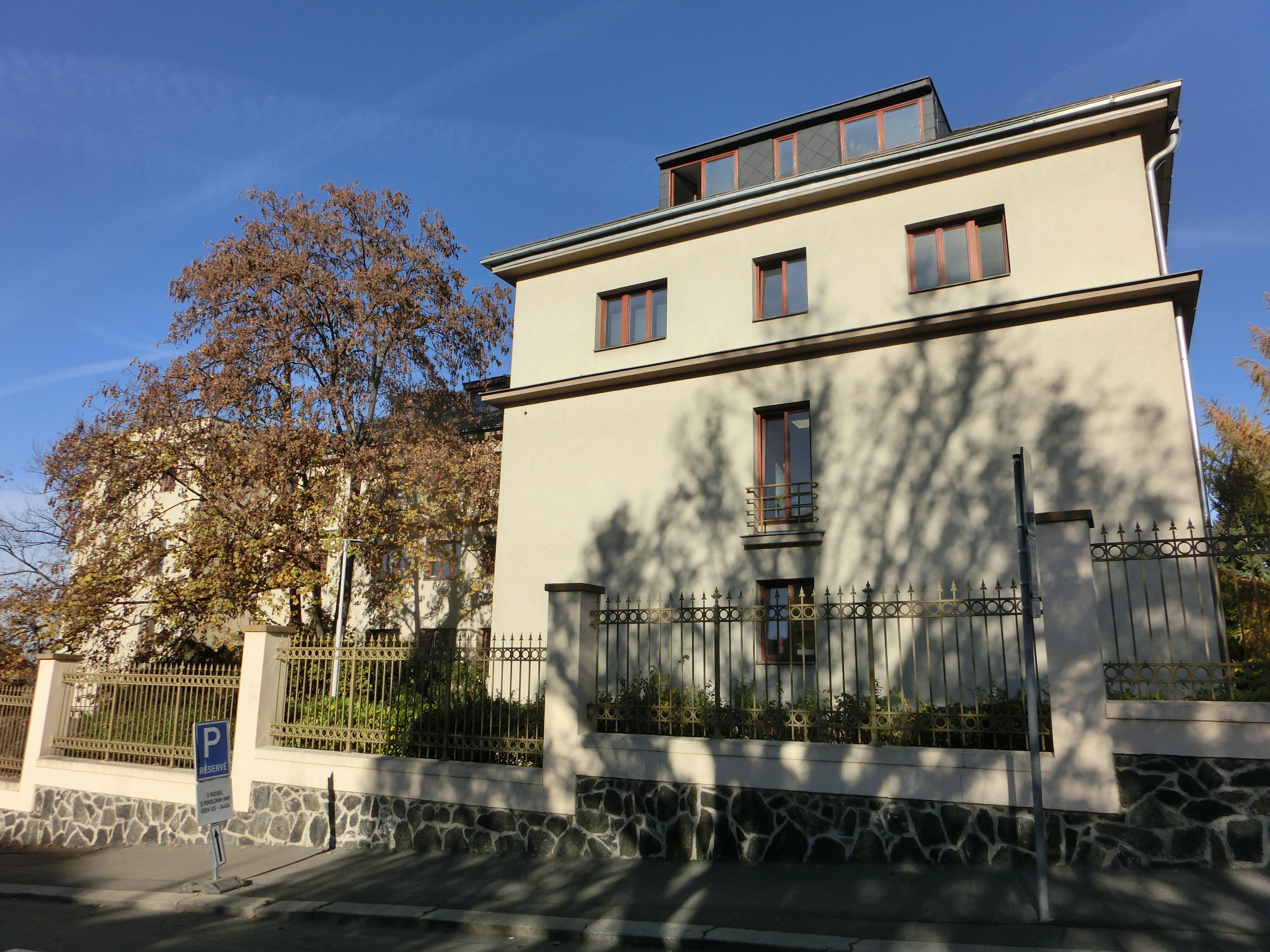 Poliklinika AGEL Praha Italská foto 5