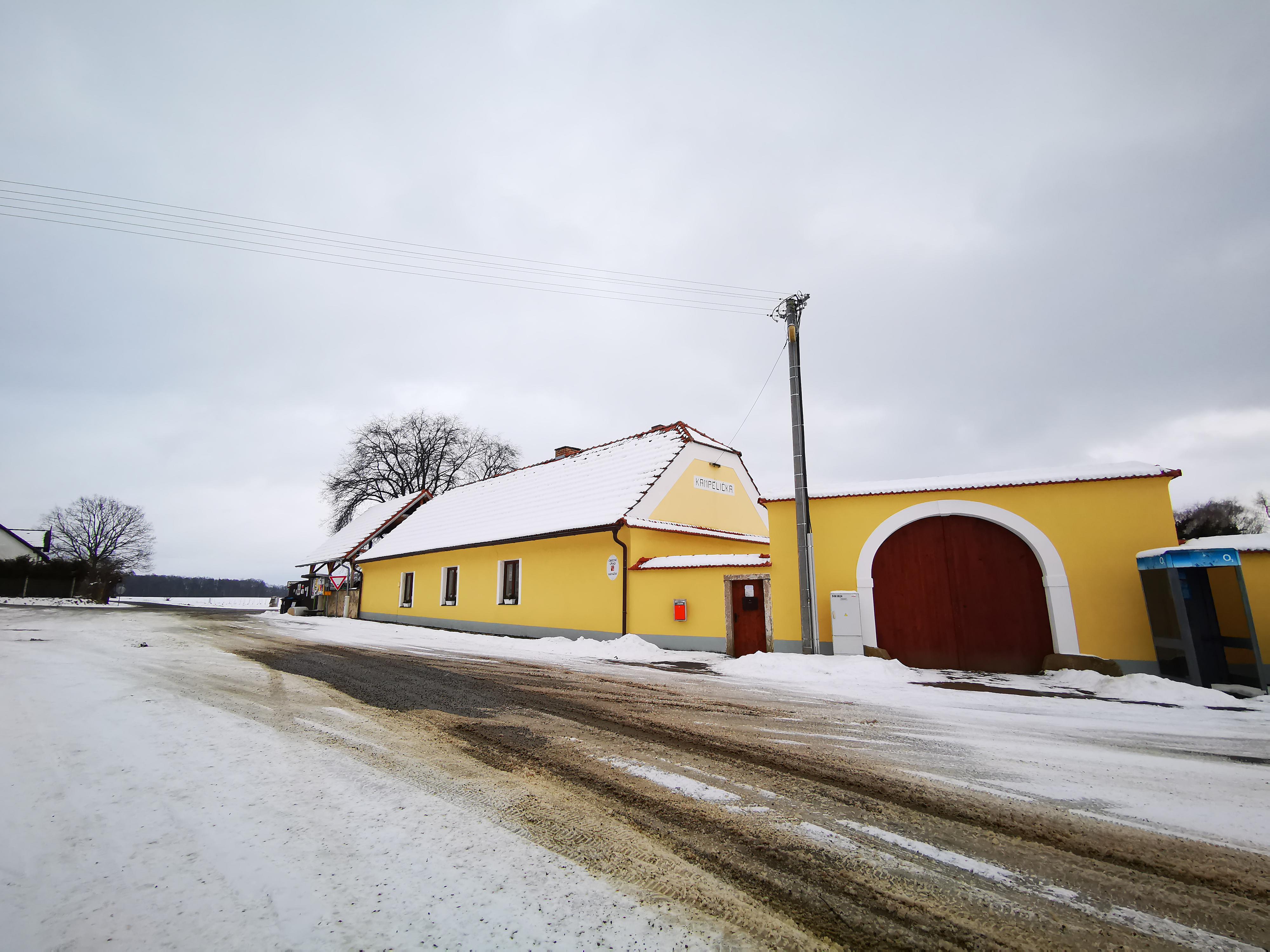 Varvažov - obecní úřad foto 2