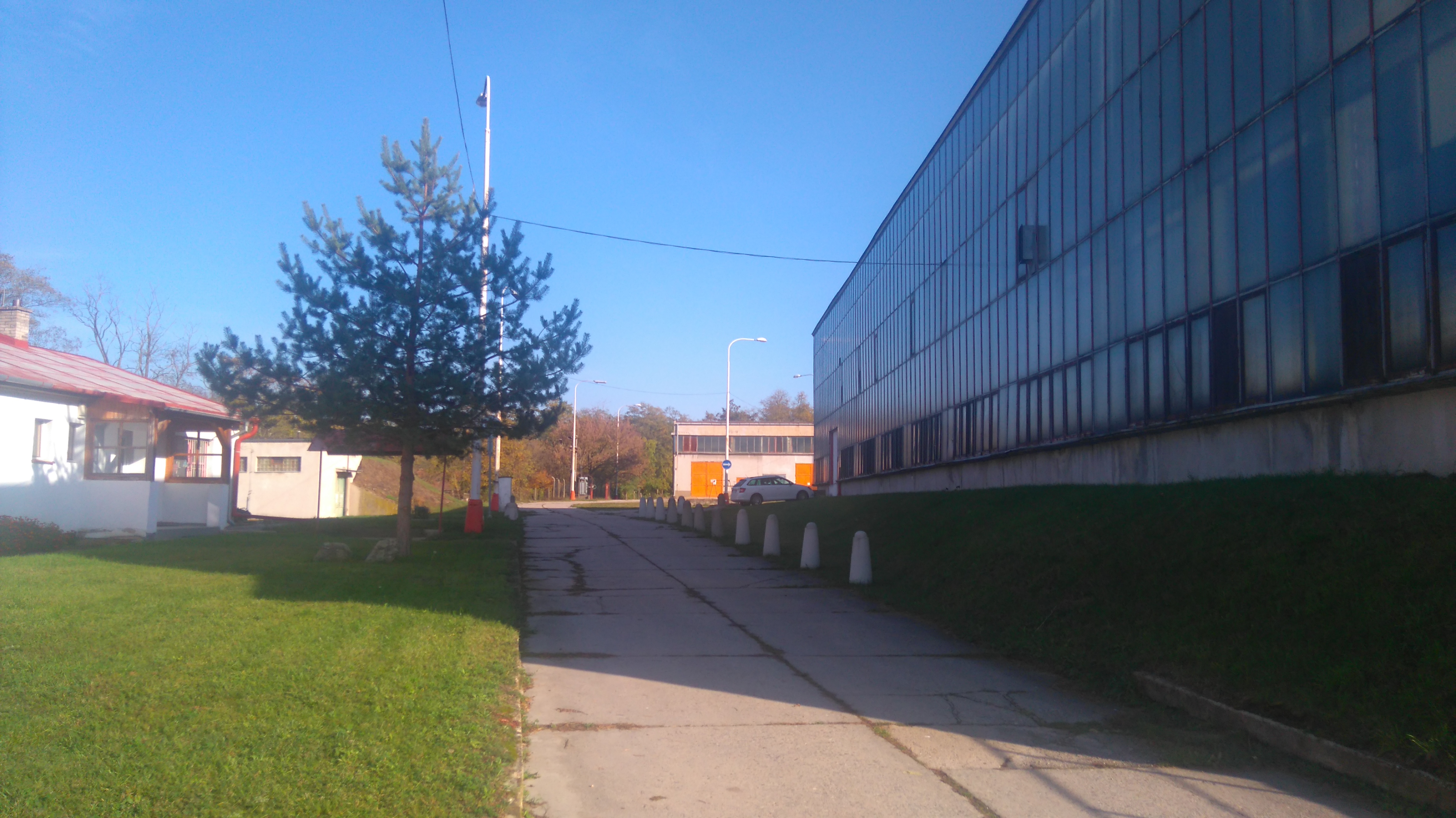 Possitz logistic park - montáž hal foto 4