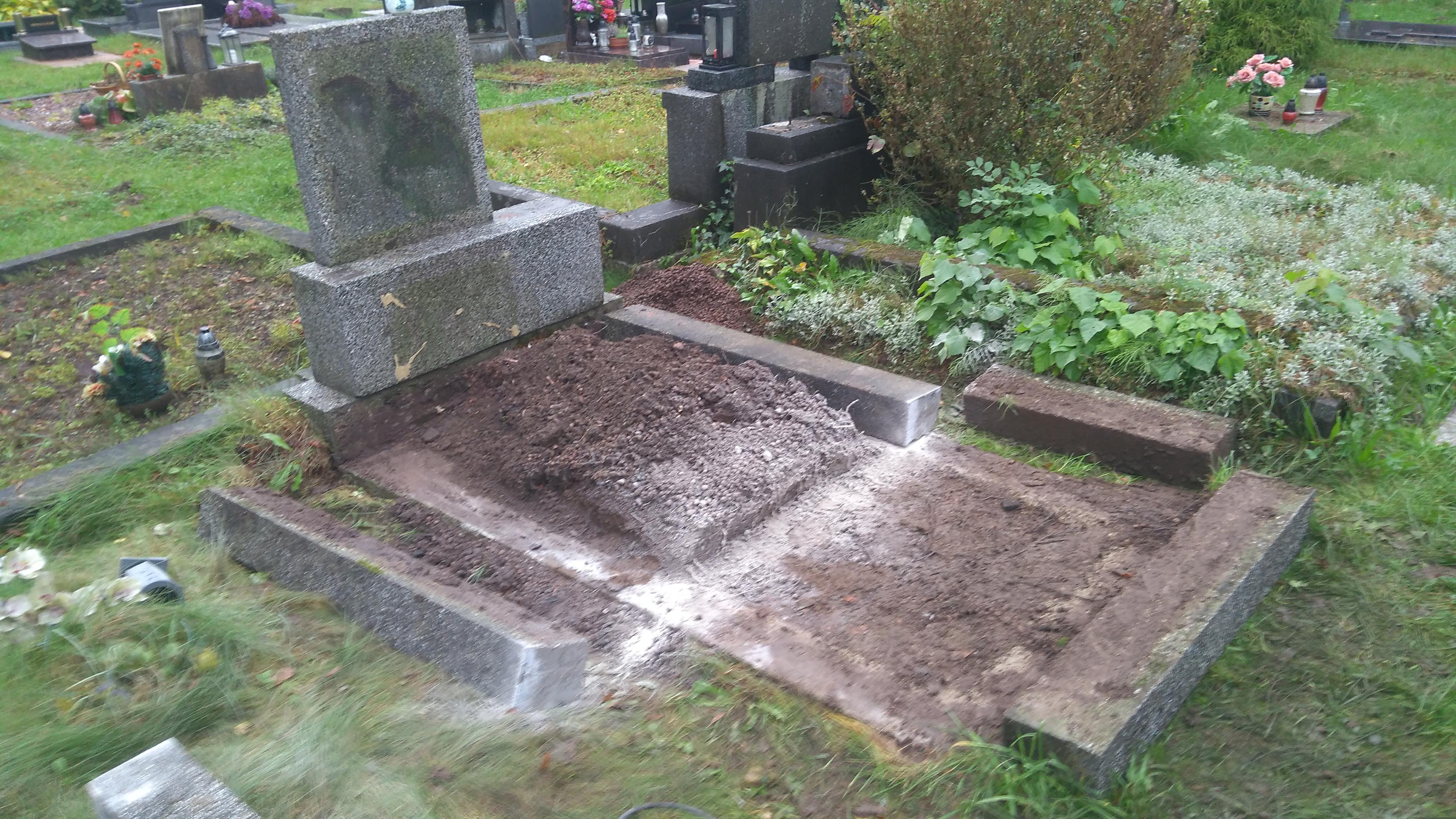 Kamenorenovace Roman Zdráhala foto 2