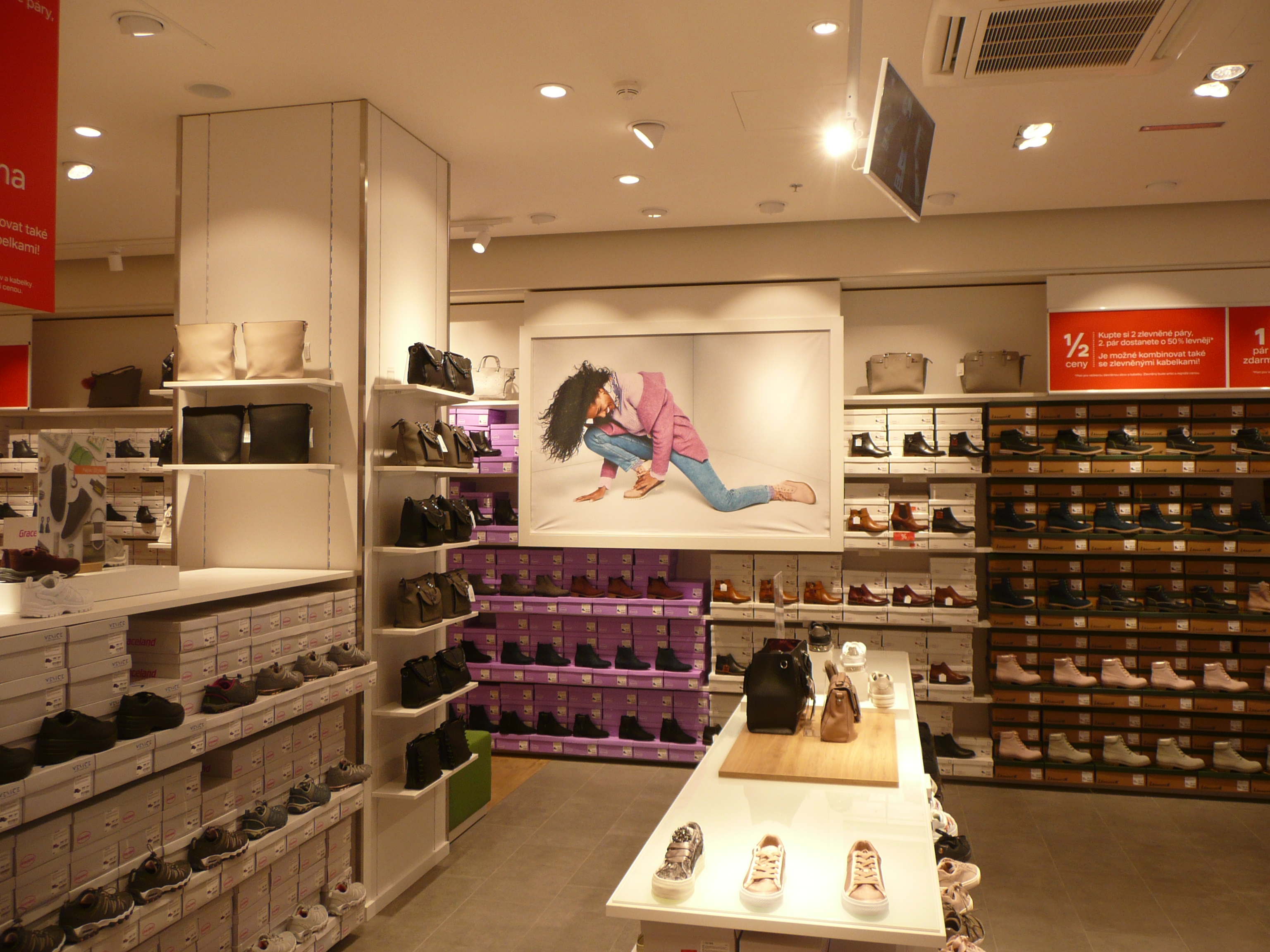 DEICHMANN foto 3