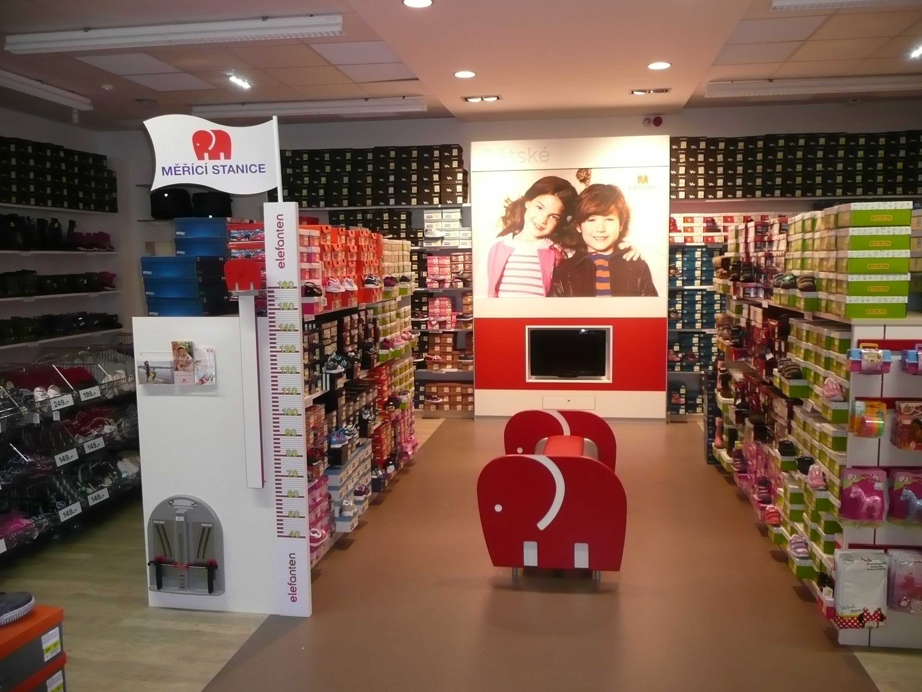 DEICHMANN foto 4